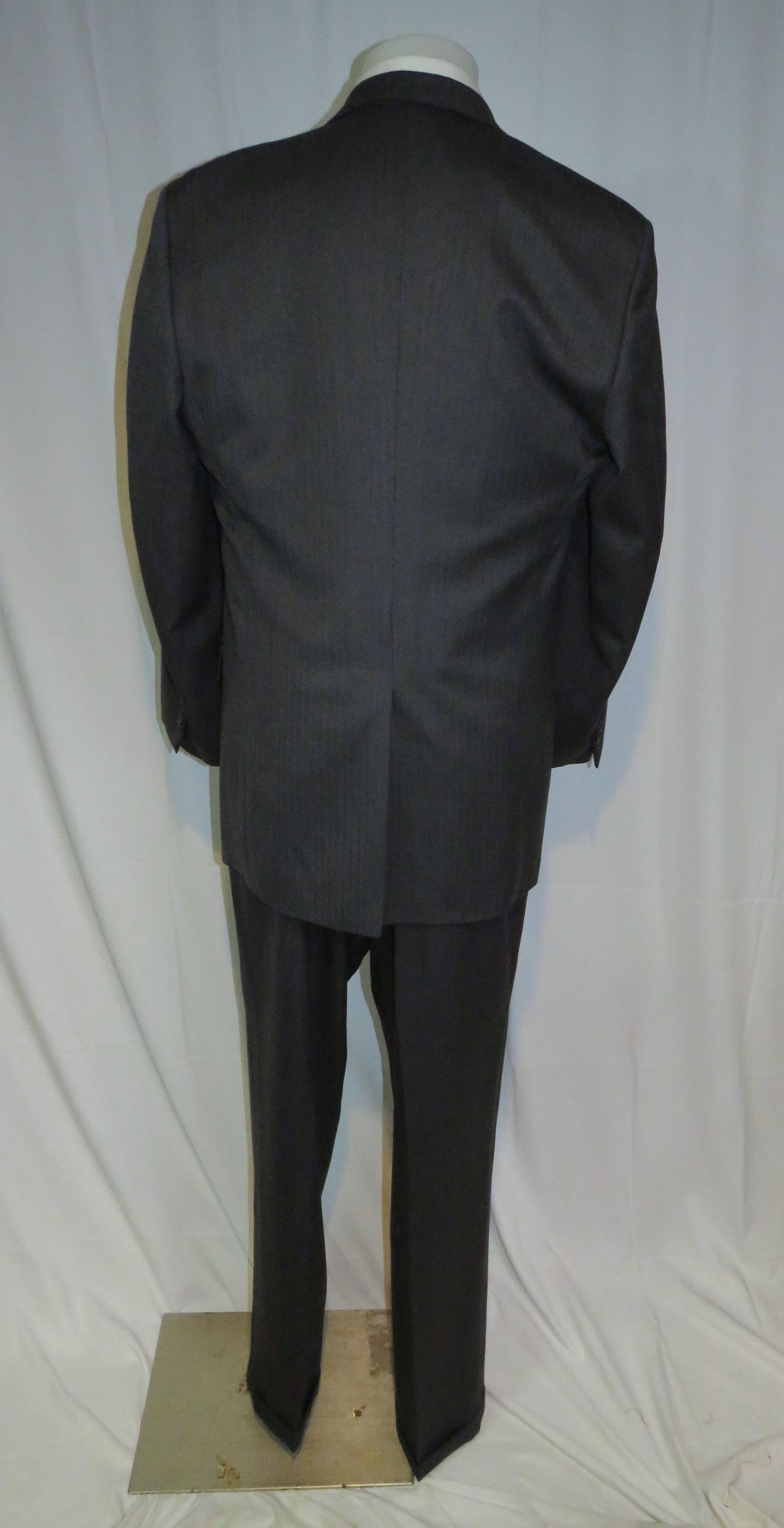 Brooks Brothers 1818 Madison Saxxon Gray Herringbone Two Button Suit 46XL Size 46L - 2 Thumbnail