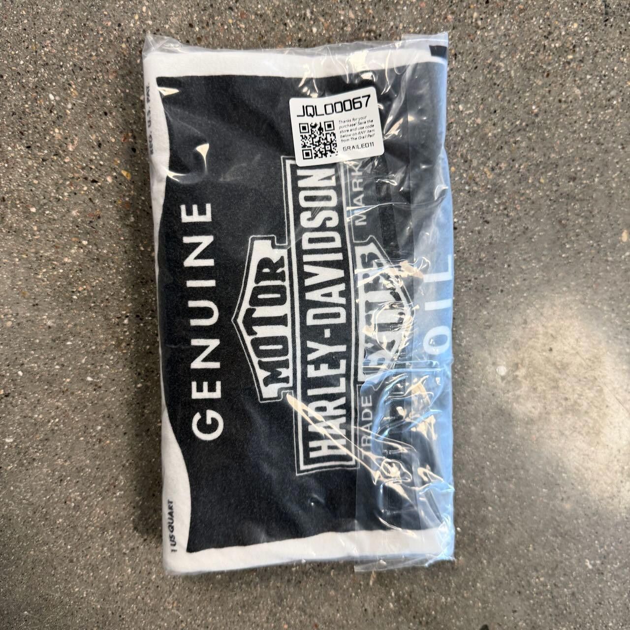Harley Davidson Harley Davidson Motorcycles Genuine Oil Museum T-Shirt L Size US L / EU 52-54 / 3 - 11 Thumbnail