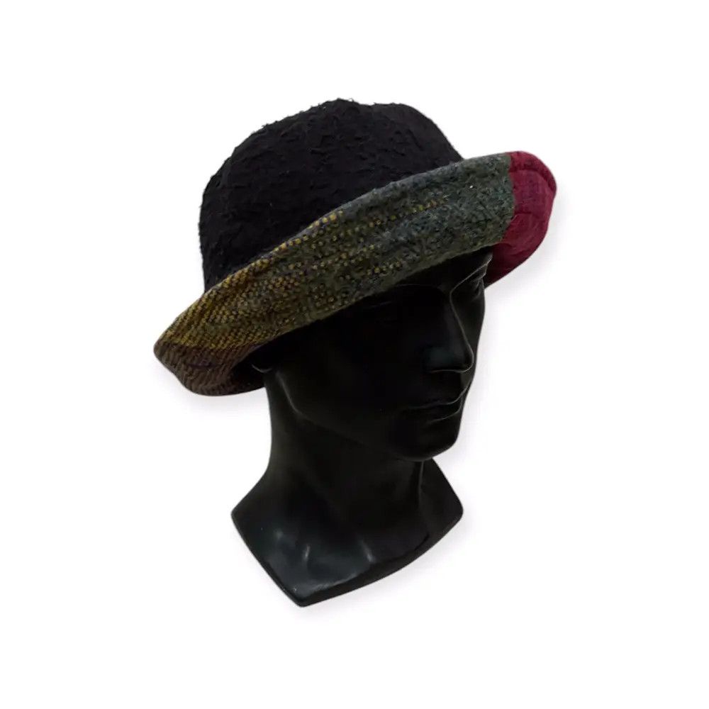 Japanese Brand Japanese Brand Plain Bucket Hat Size ONE SIZE - 1 Thumbnail