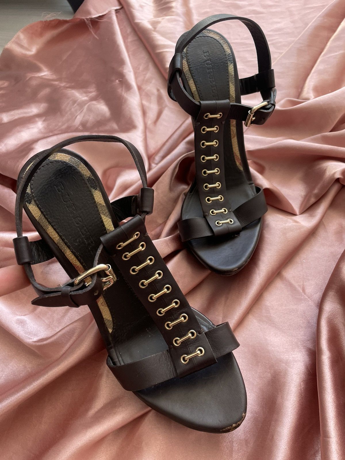 Burberry Burberry heels Size US 7.5 / IT 37.5 - 10 Thumbnail
