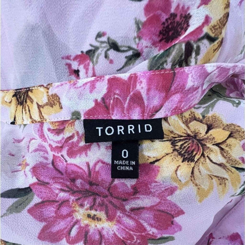 Torrid Torrid Floral Pattern Sheer Button Up Lightweight Blouse Size XS / US 0-2 / IT 36-38 - 3 Thumbnail