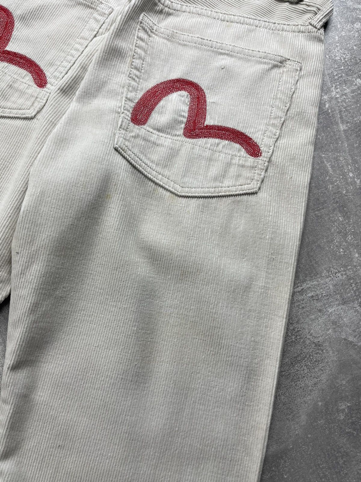 Evisu Evisu Japan Vintage Rare Corduroy Beige Buckle Back Jeans Size 28" / US 6 / IT 42 - 5 Thumbnail