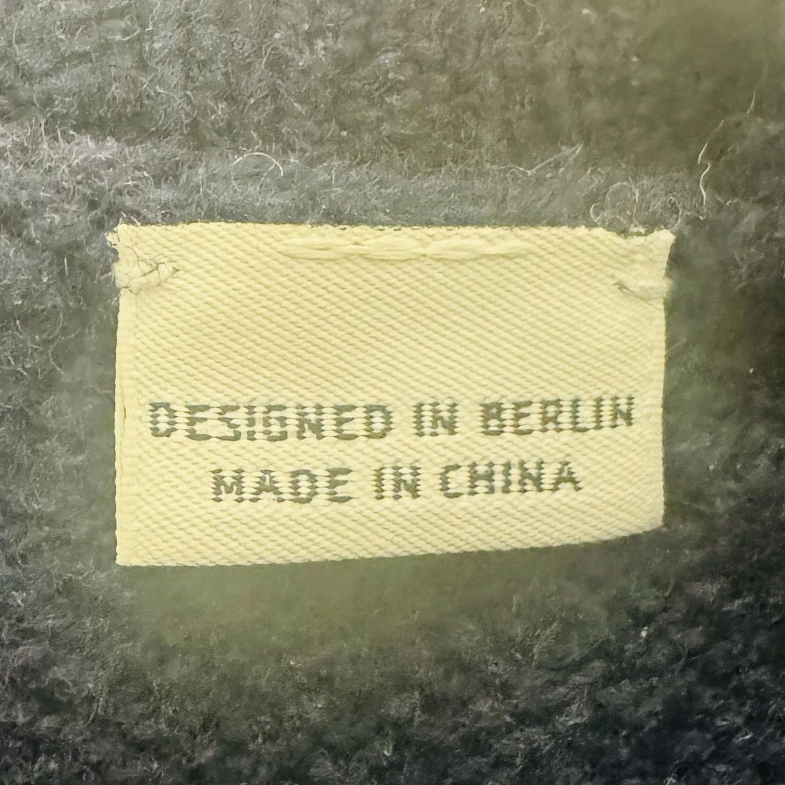 Random Identities KN-29 Wool Sweater Mens M Navy Gray Designed Berlin Size US M / EU 48-50 / 2 - 7 Thumbnail