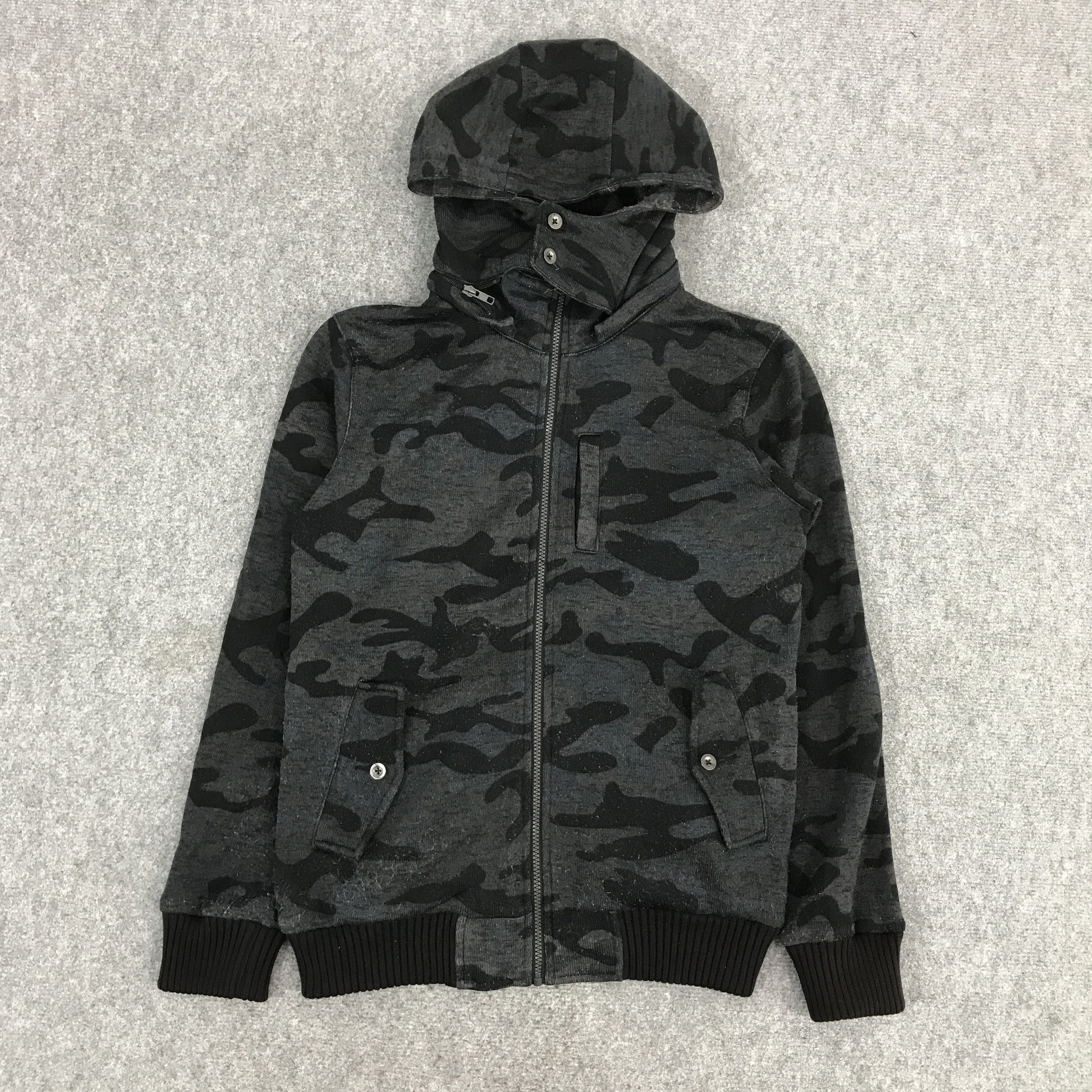 In The Attic × Japanese Brand IN THE ATTIC CAMO DESIGN HOODIE JACKET Size US L / EU 52-54 / 3 - 1 Thumbnail