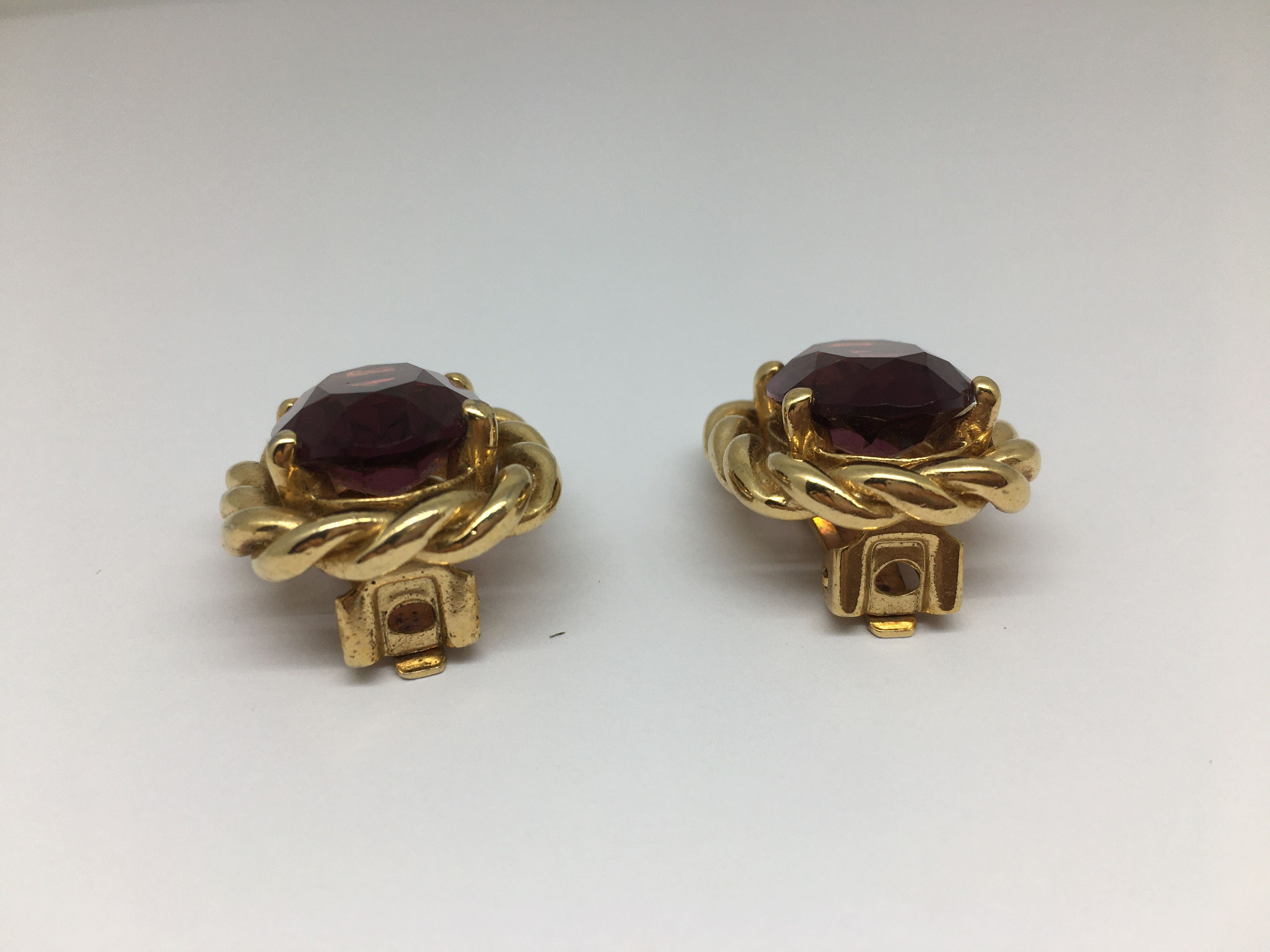 Ch.Dior Woman Ear Clips