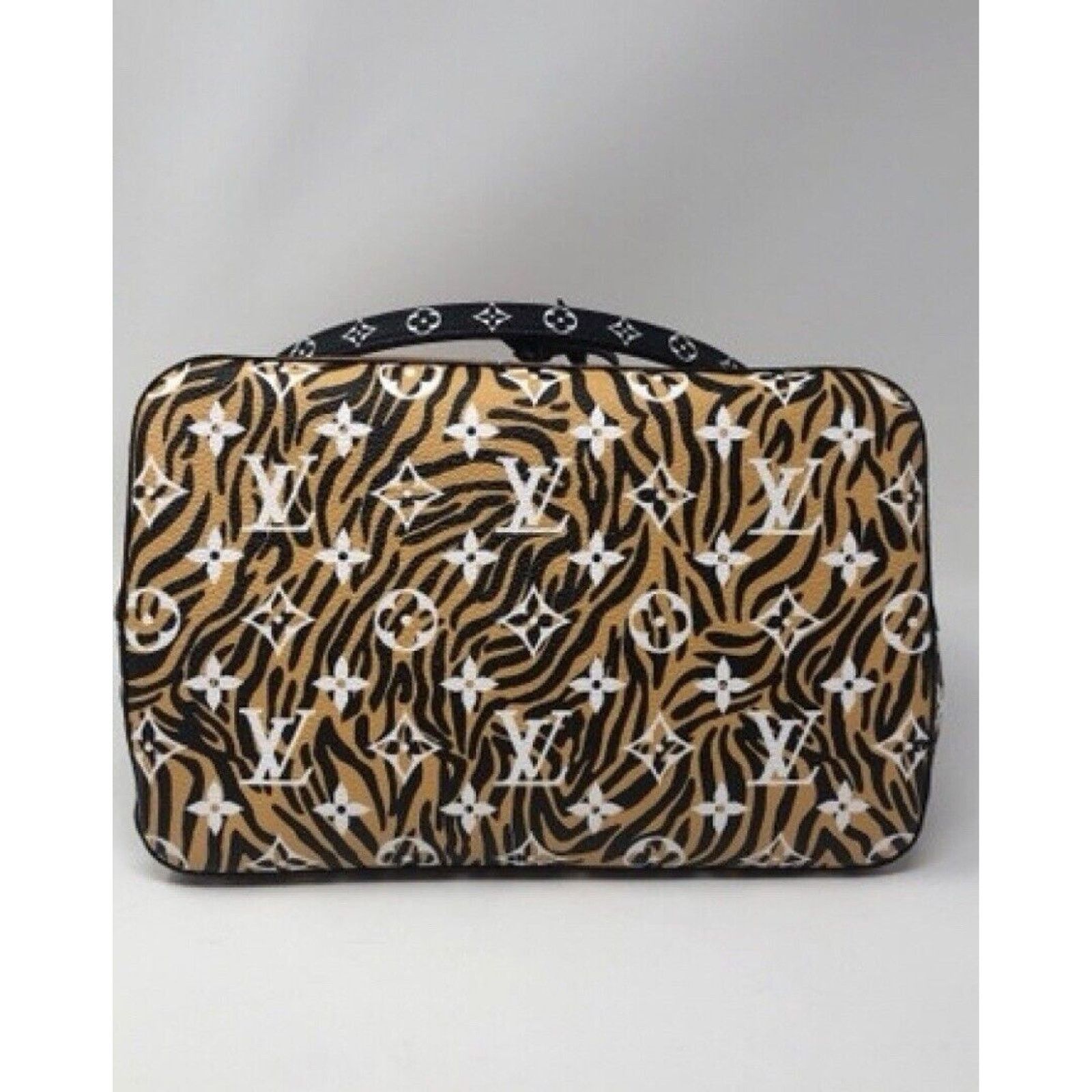 Louis Vuitton Louis Vuitton NéoNoé Jungle Monogram Caramel Limited Edition Size ONE SIZE - 6 Thumbnail
