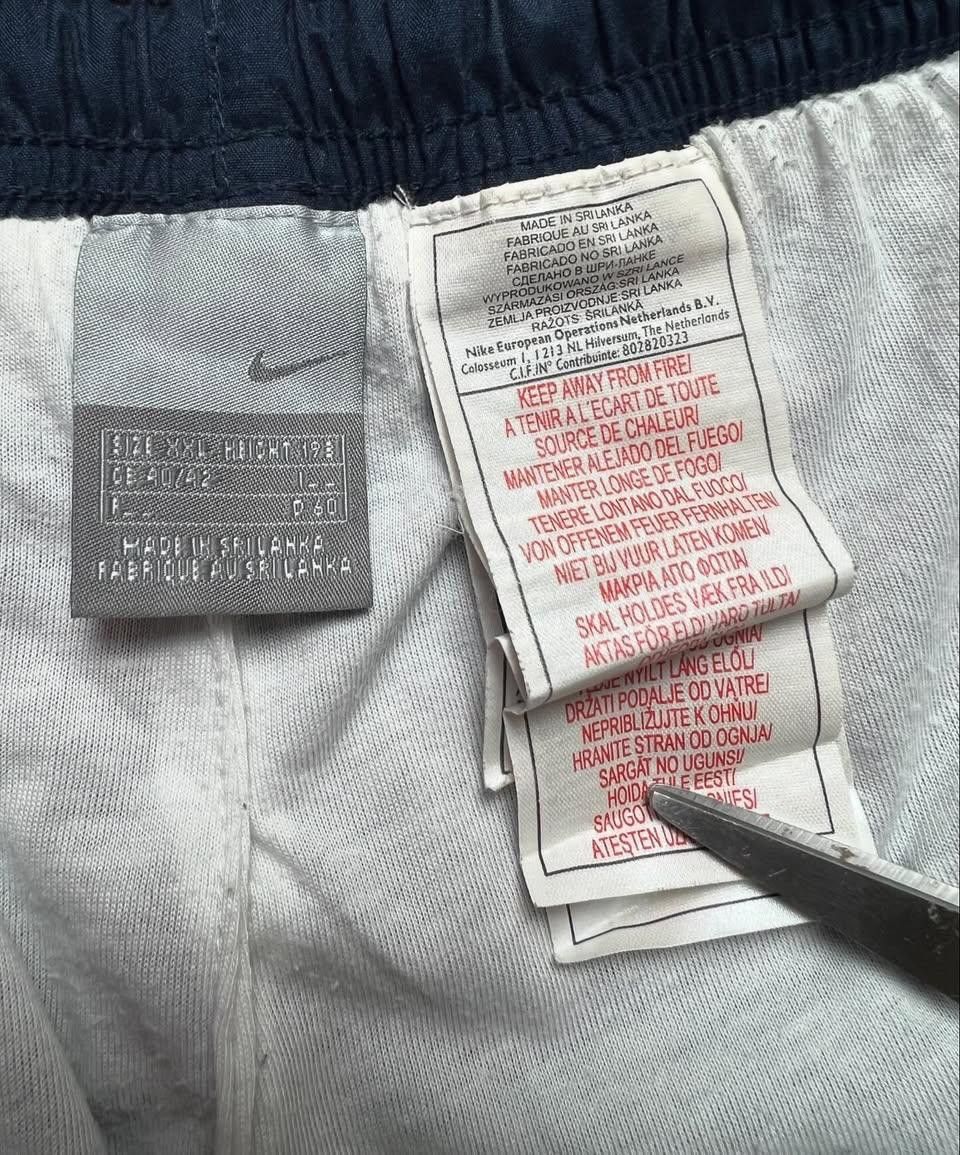 Nike Nike vintage sweatpants Y2k Size US 42 / EU 58 - 3 Thumbnail