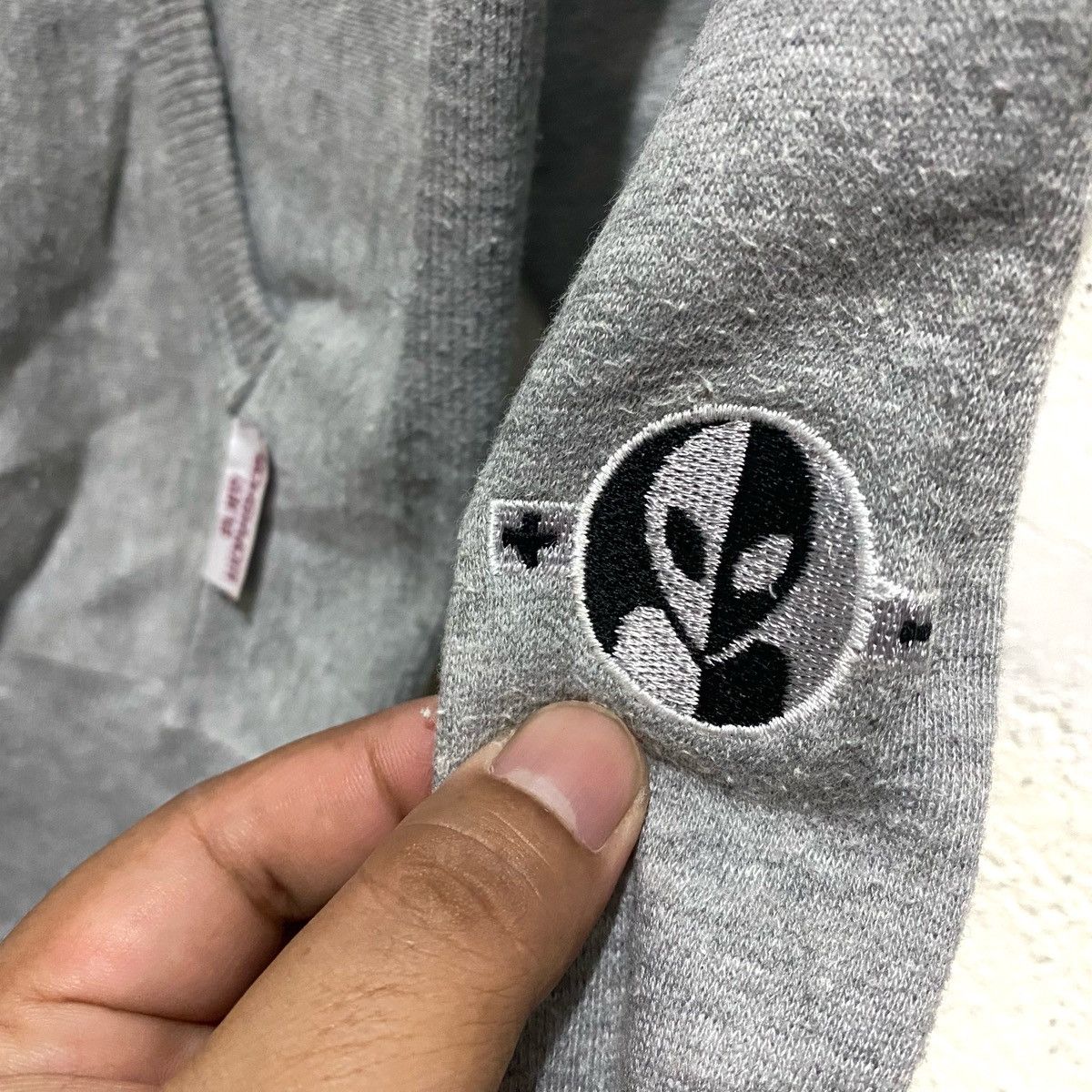 Alien Workshop Vtg ALIEN WORKSHOP Embroidery hoodie Reverse weave Jacket Size US M / EU 48-50 / 2 - 2 Thumbnail