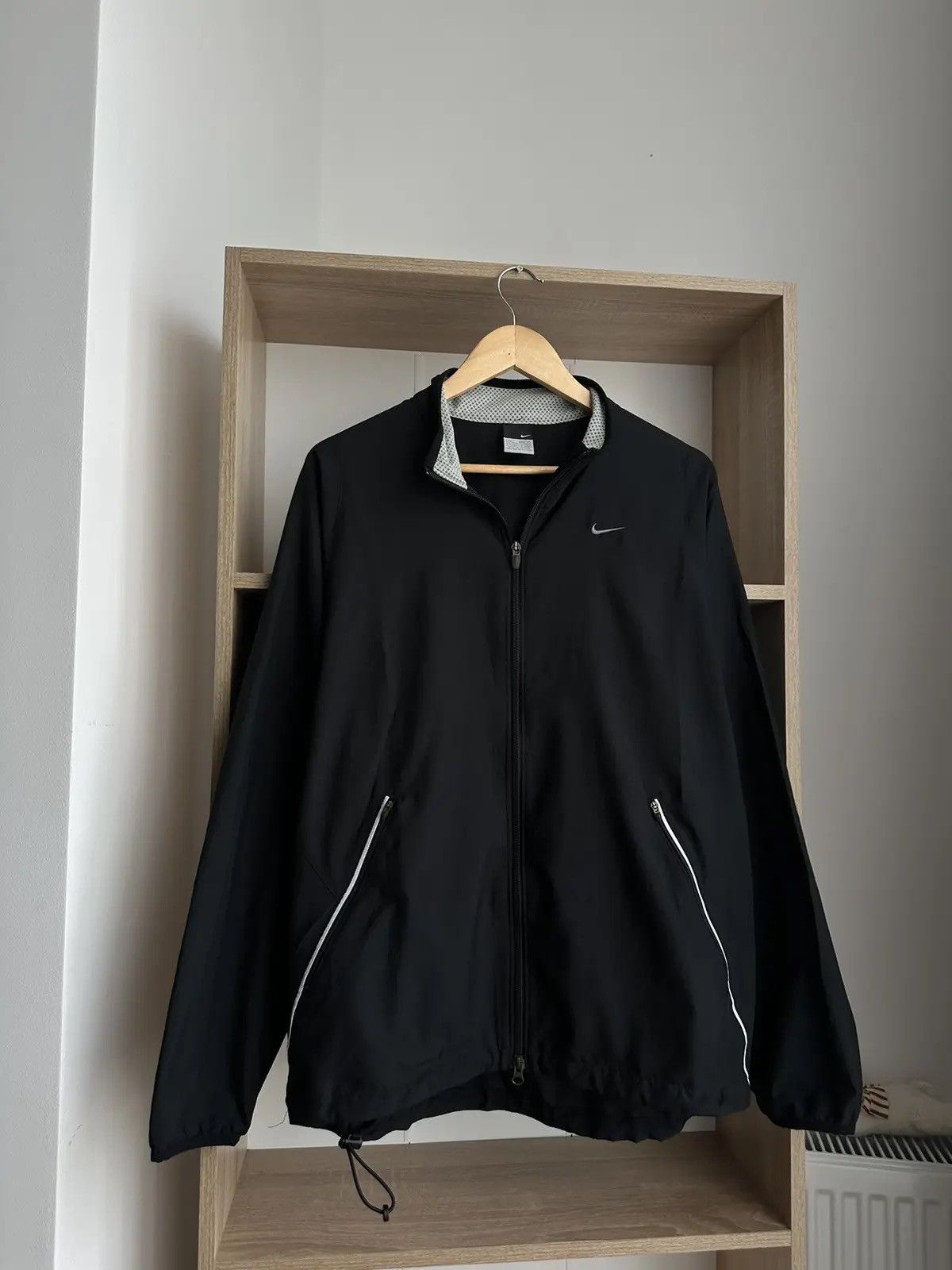 Nike × Nike ACG × Vintage Vintage Nike Black Big Logo Full Zip Light Jacket Size US L / EU 52-54 / 3 - 2 Thumbnail
