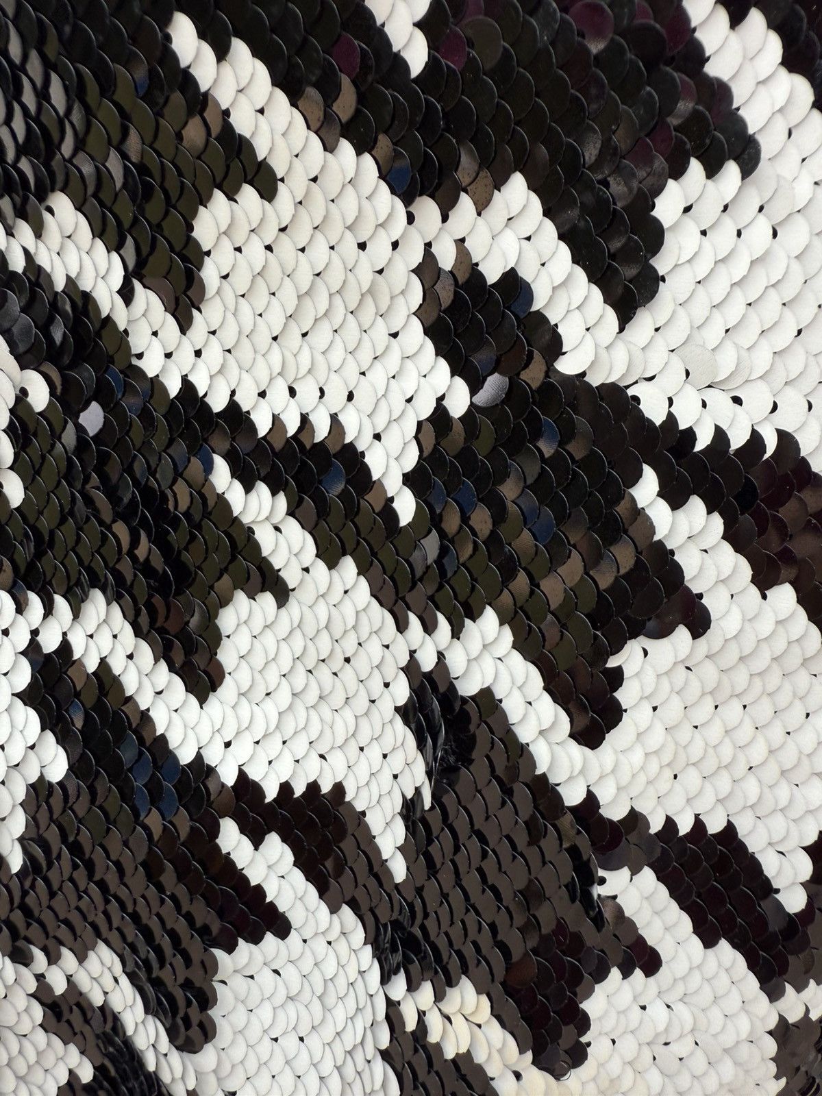 Zara ZARA Black White Sequin Houndstooth Crop Top Long Sleeve Size XS / US 0-2 / IT 36-38 - 3 Thumbnail