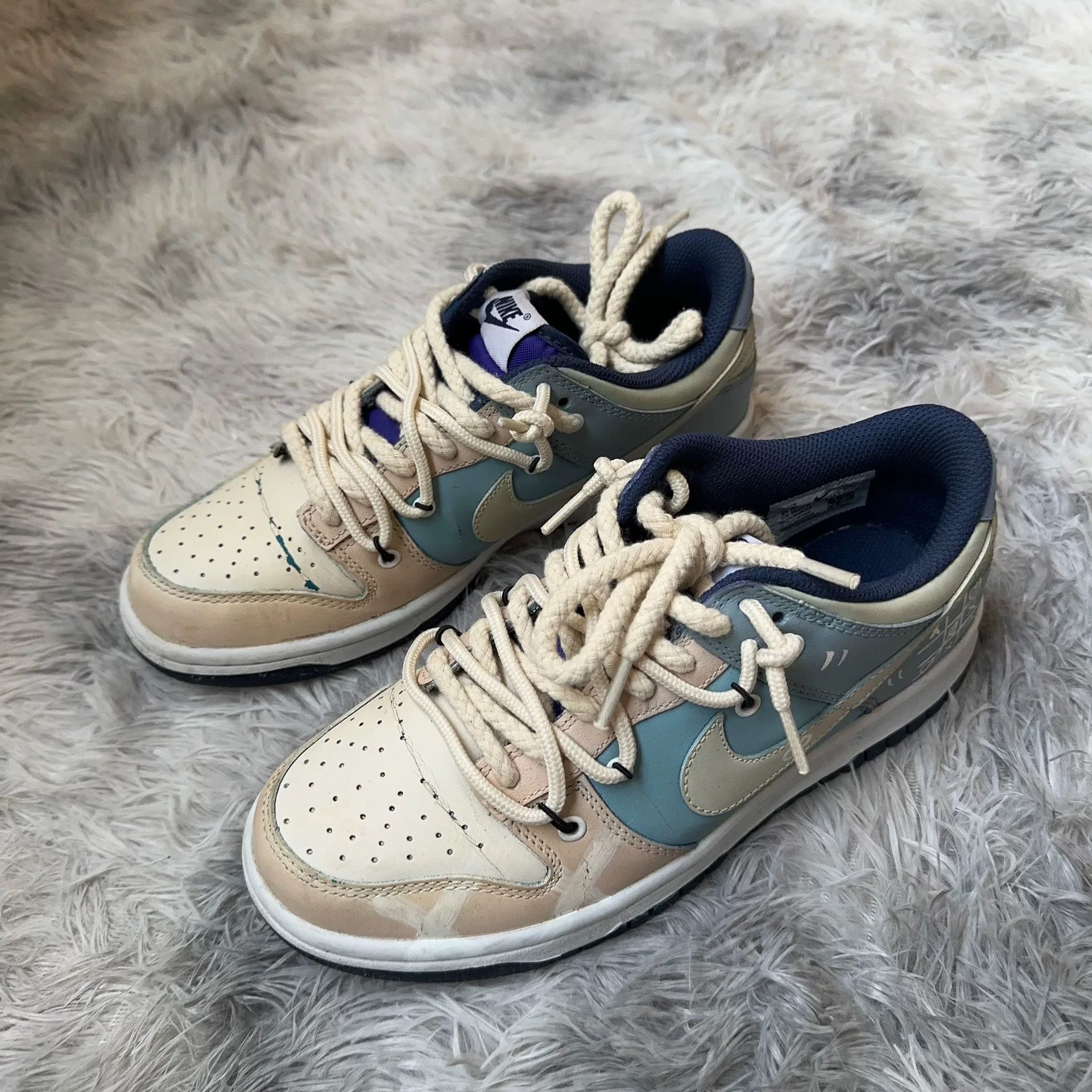Nike Nike Blue Lowtop Sneakers 38 Men Size US 6 / EU 39 - 1 Thumbnail
