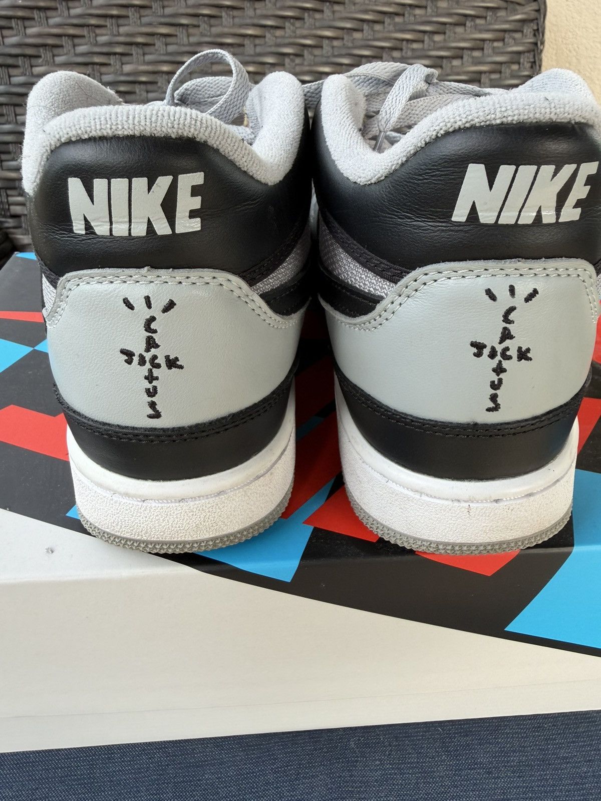 Nike × Travis Scott Travis Scott Nike Attack Size US 10.5 / EU 43-44 - 5 Thumbnail