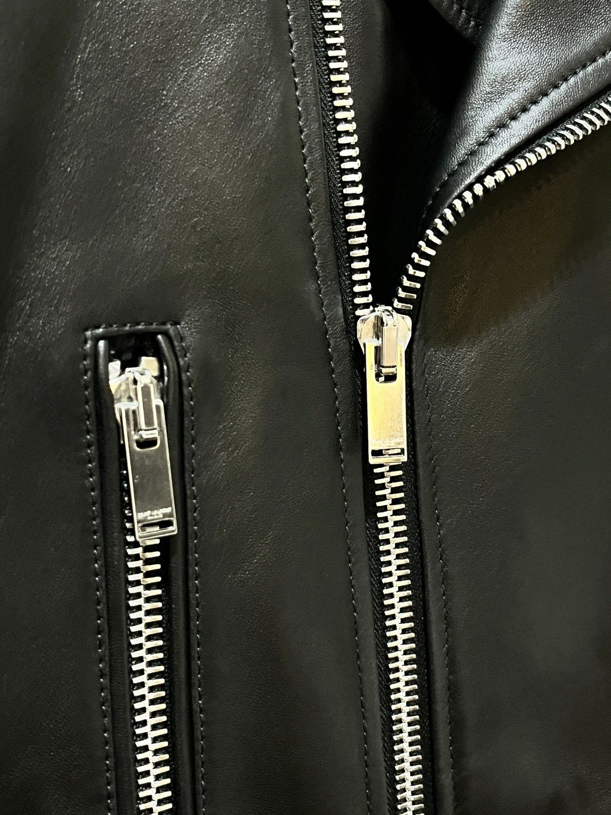 Saint Laurent Paris Saint laurent L01 sz 50 Size US M / EU 48-50 / 2 - 3 Thumbnail