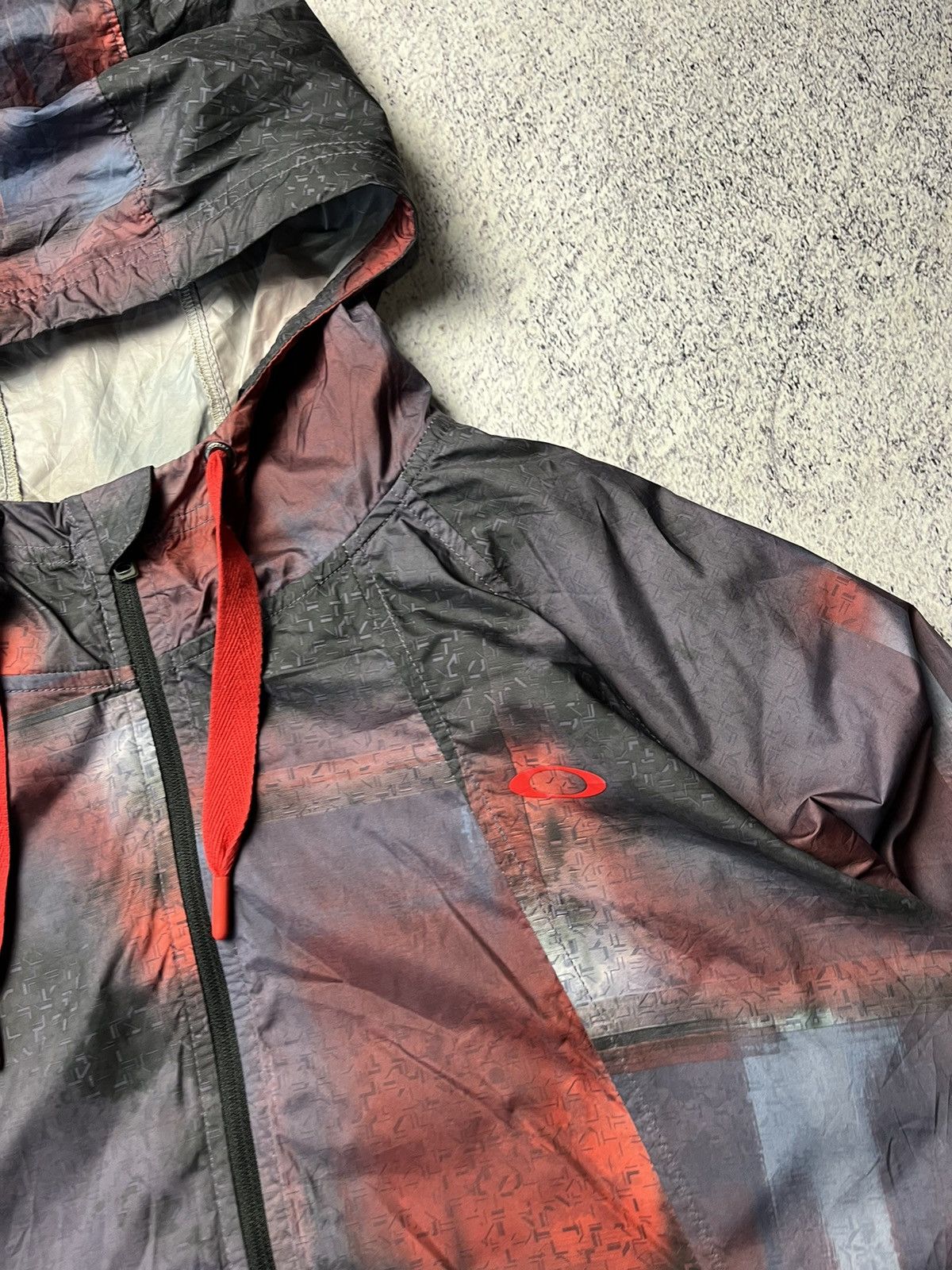 Oakley Vintage Oakley waterproof windbreaker jacket size L Size US L / EU 52-54 / 3 - 12 Thumbnail