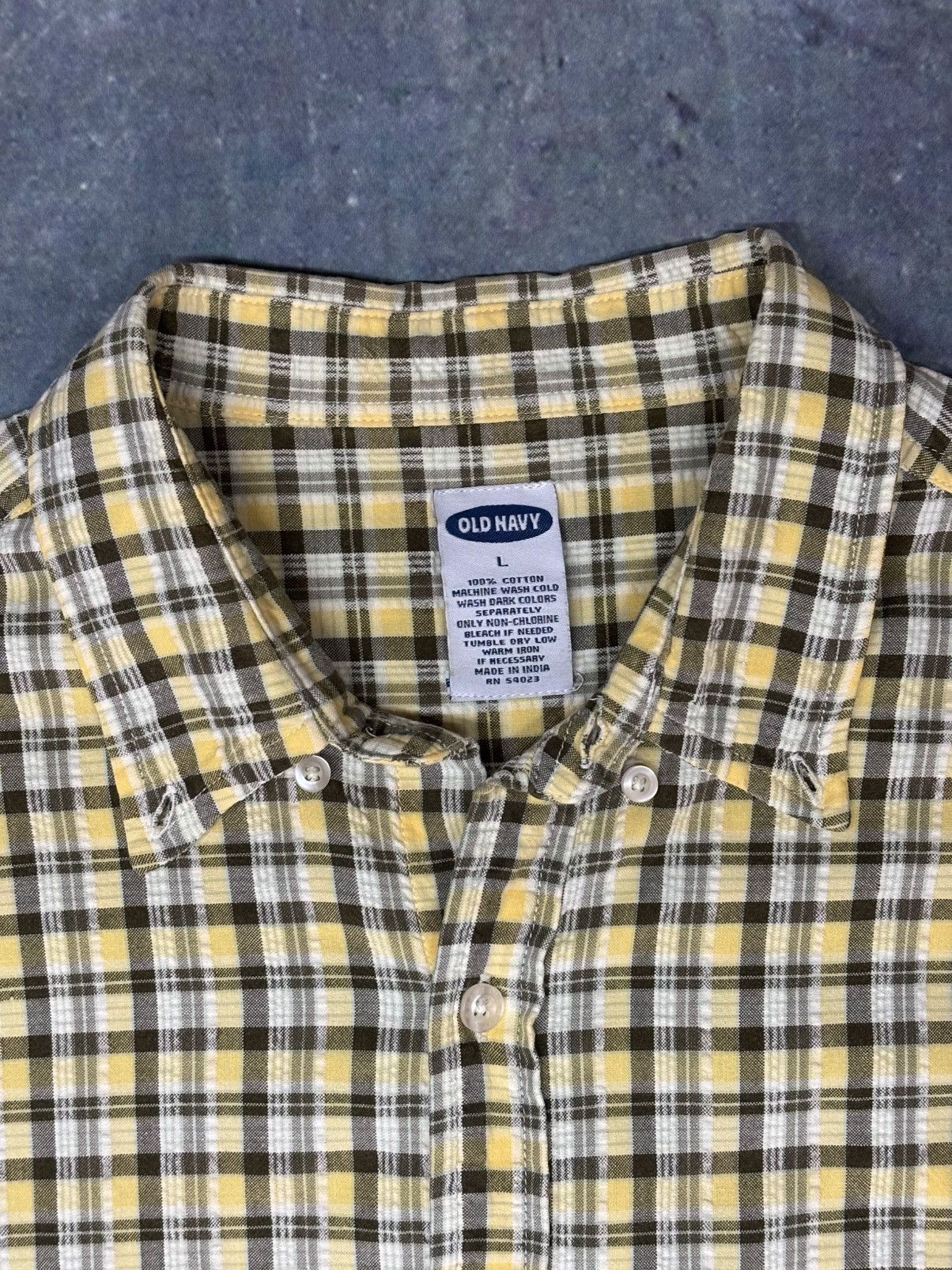 Old Navy 🔆 Old Navy Plaid Button Up Size US L / EU 52-54 / 3 - 4 Thumbnail