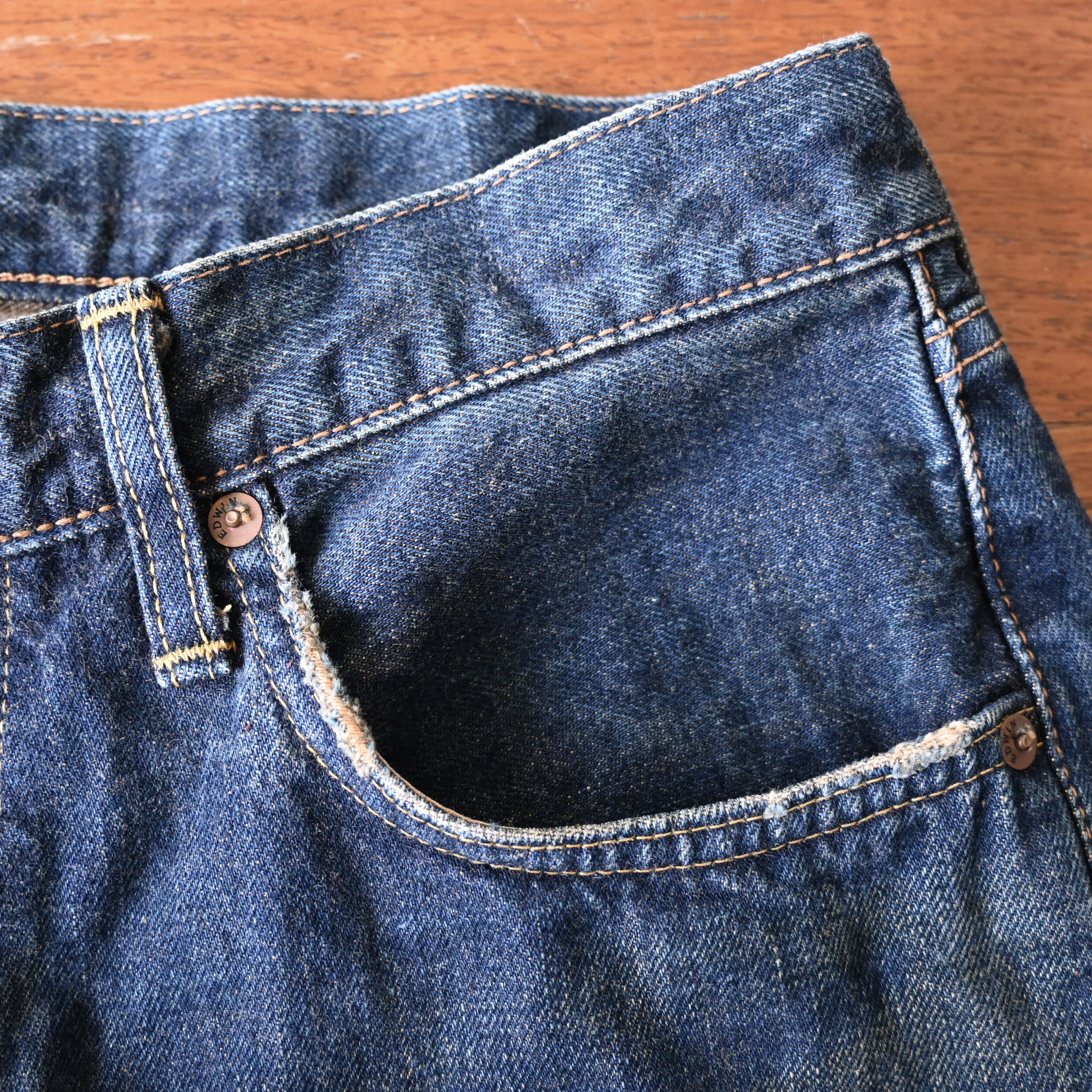 Edwin VTG 1990s EDWIN selvedged jeans, muddy wash, made in Japan Size US 32 / EU 48 - 13 Thumbnail