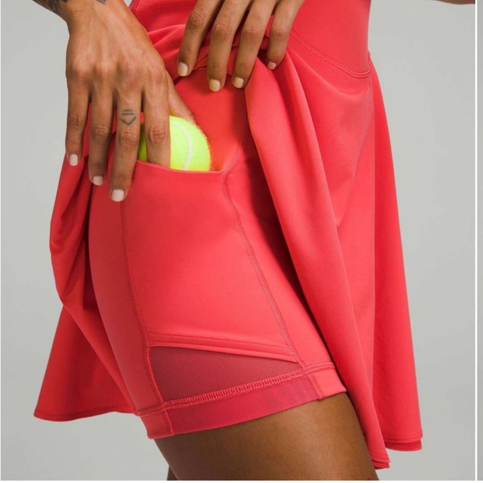 Lululemon Light Blue Lululemon Court Crush Tennis Dress Size S / US 4 / IT 40 - 14 Thumbnail