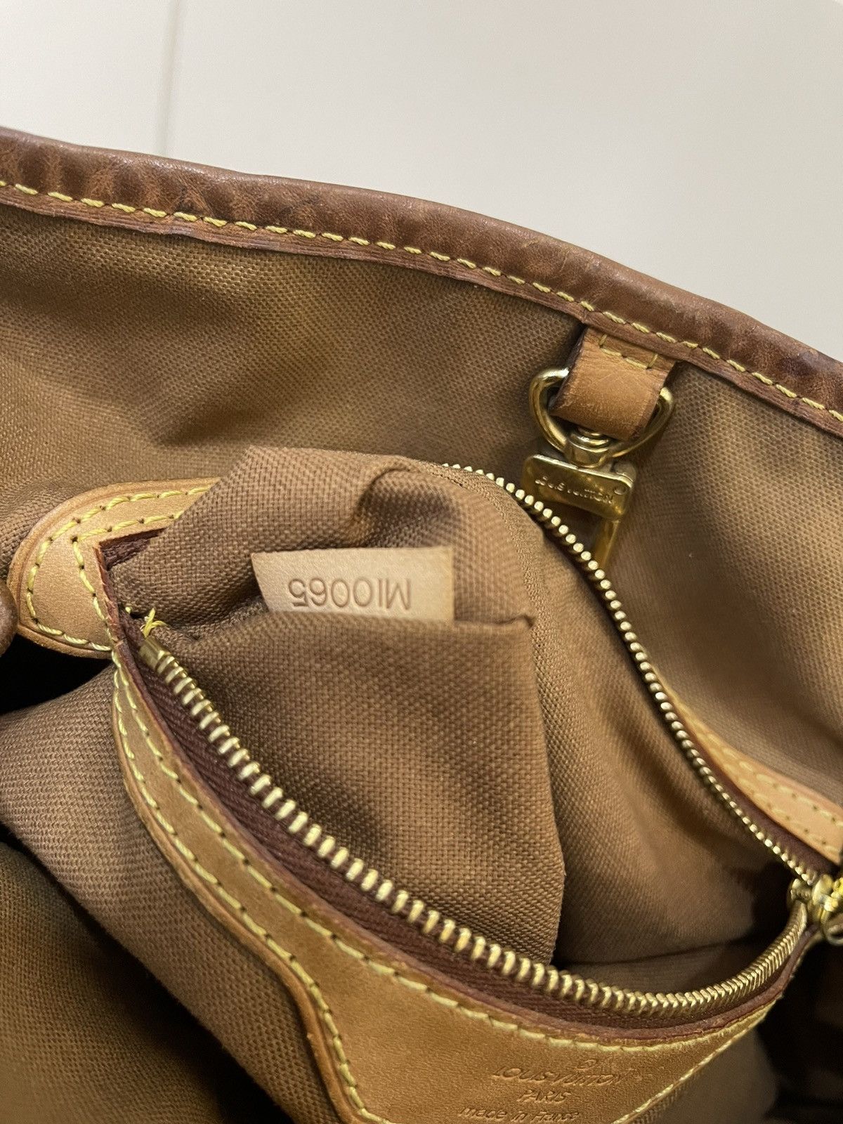 Louis Vuitton Louis Vuitton Batignolles leather handbag Size ONE SIZE - 10 Thumbnail