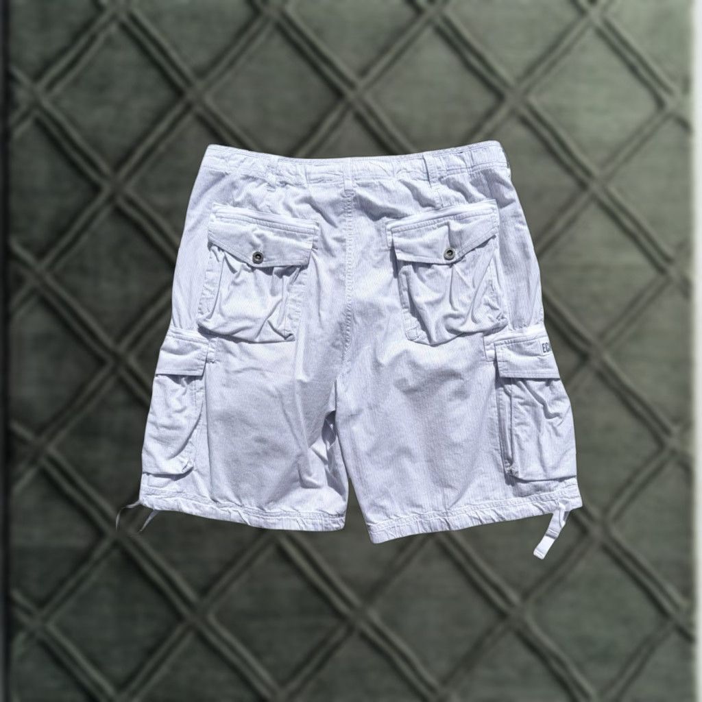 Ecko Unltd. VINTAGE Marc Ecko Unltd Grey Pinstripe Cargo Shorts Size 36 RARE Mens Regular 36 Gray Cargo Size US 36 / EU 52 - 1 Thumbnail