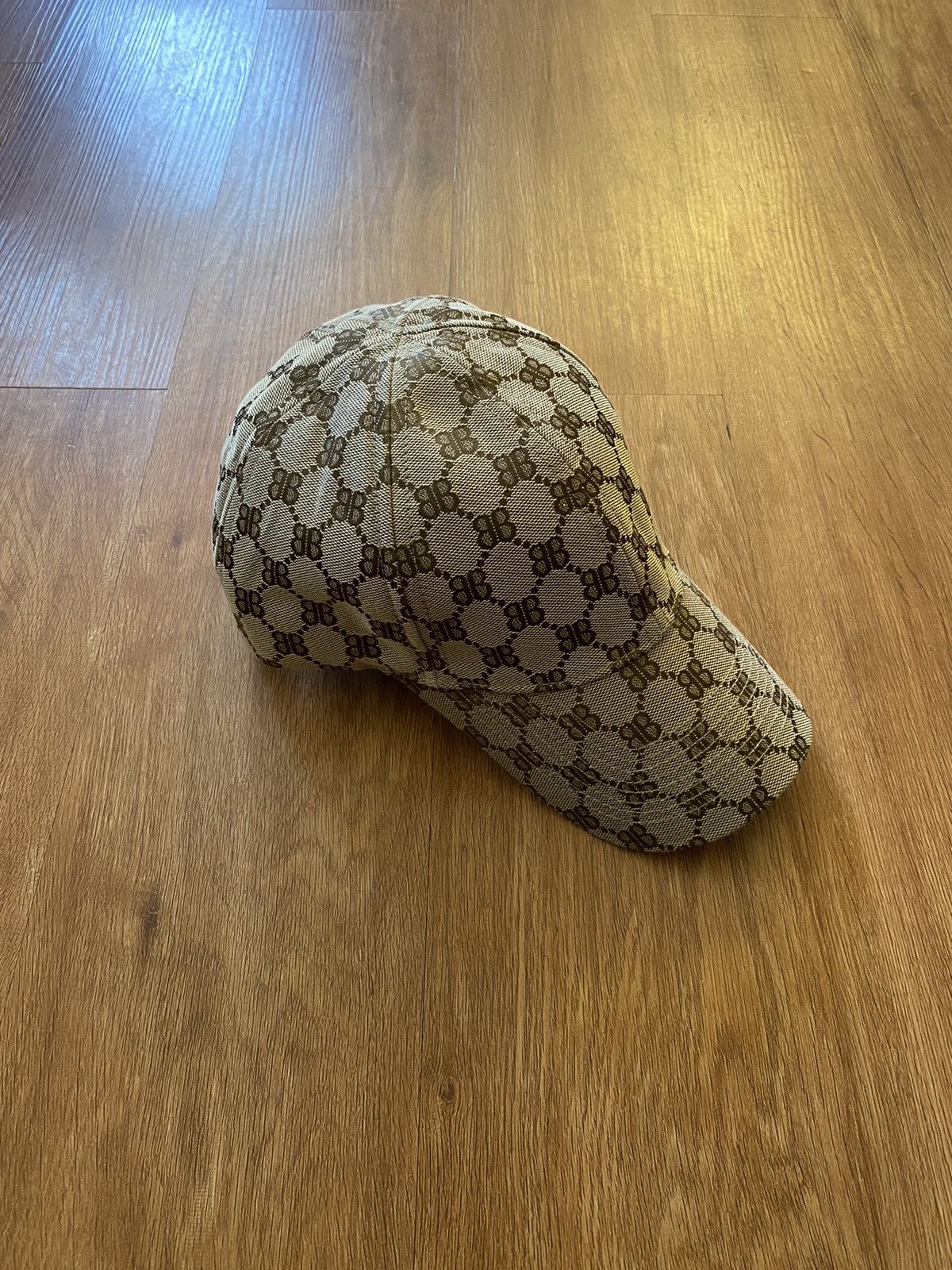 Balenciaga × Gucci Balenciaga The Hacker Project Cap Size ONE SIZE - 1 Thumbnail