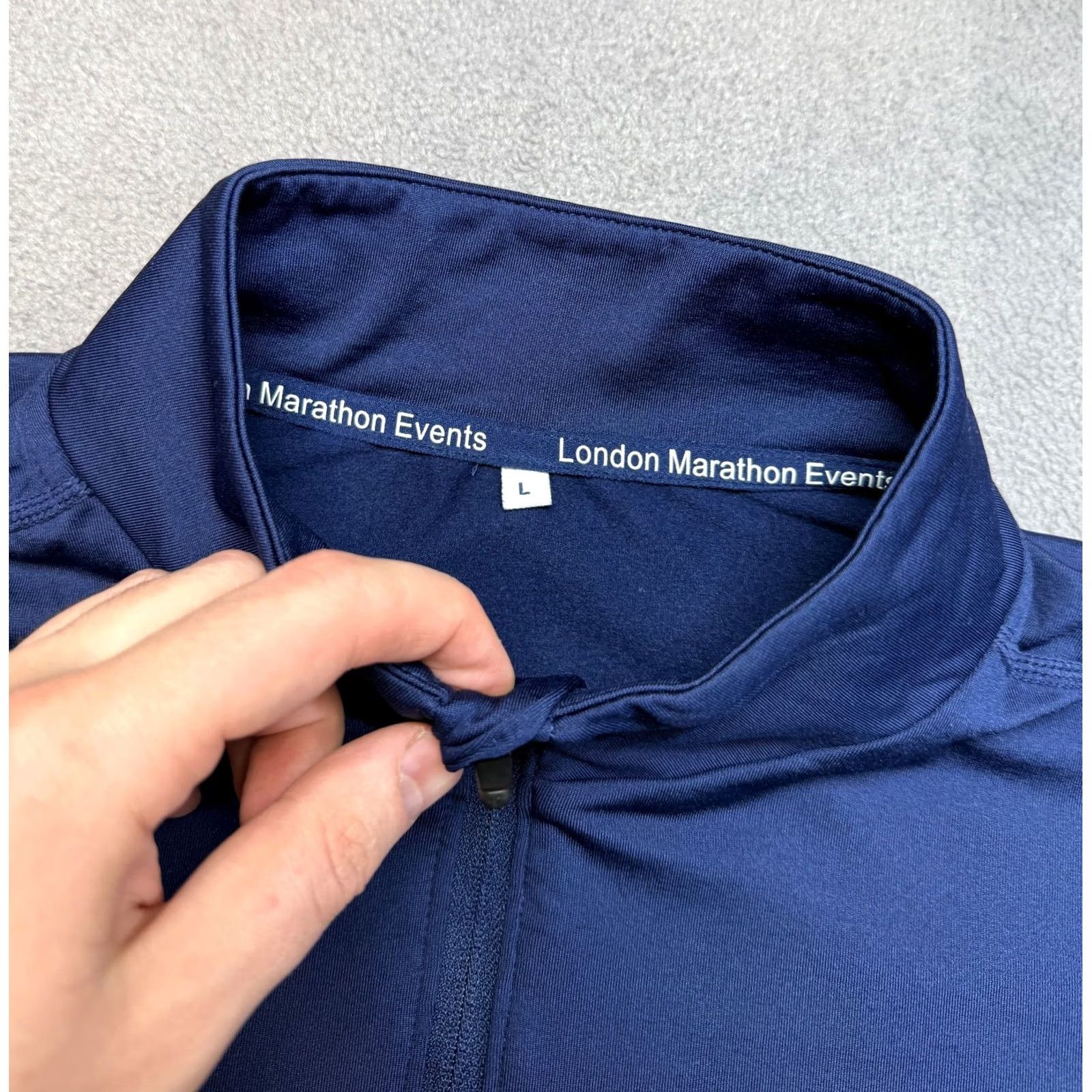Vintage Virgin London Marathon Blue Running Pullover Mens L Blue Size US L / EU 52-54 / 3 - 3 Thumbnail