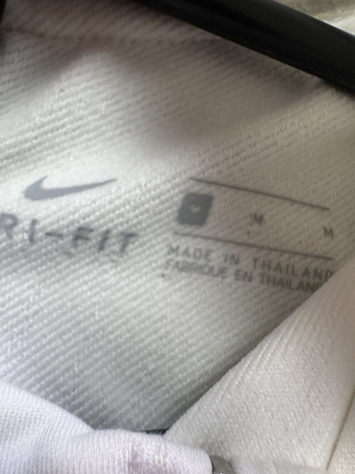 Nike Nike PSG Paris soccer sweatshirt logo white size M Size US M / EU 48-50 / 2 - 5 Thumbnail