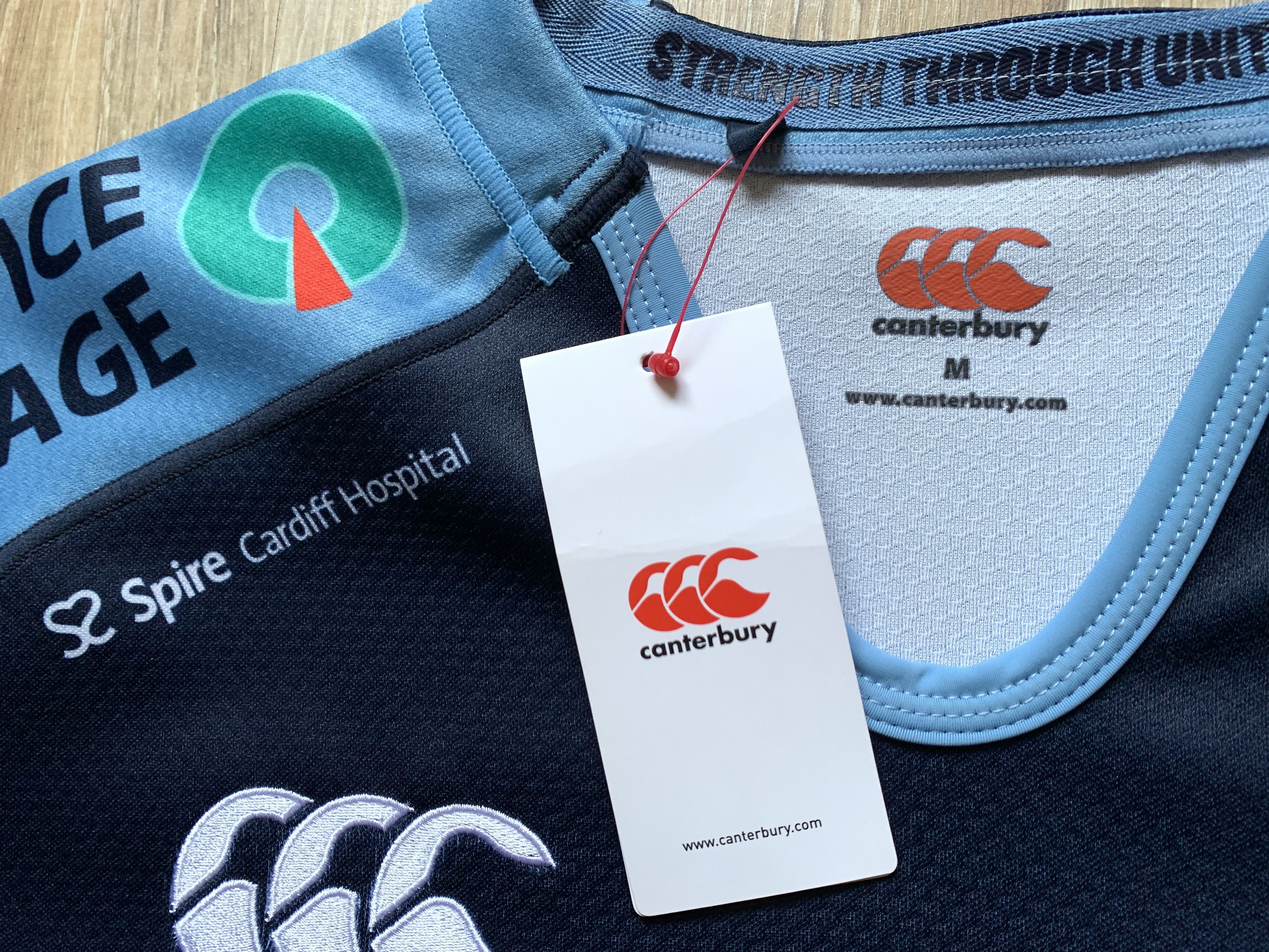 Canterbury of New Zealand Canterbury Cardiff Blues Home Rugby Jersey Size US M / EU 48-50 / 2 - 7 Thumbnail