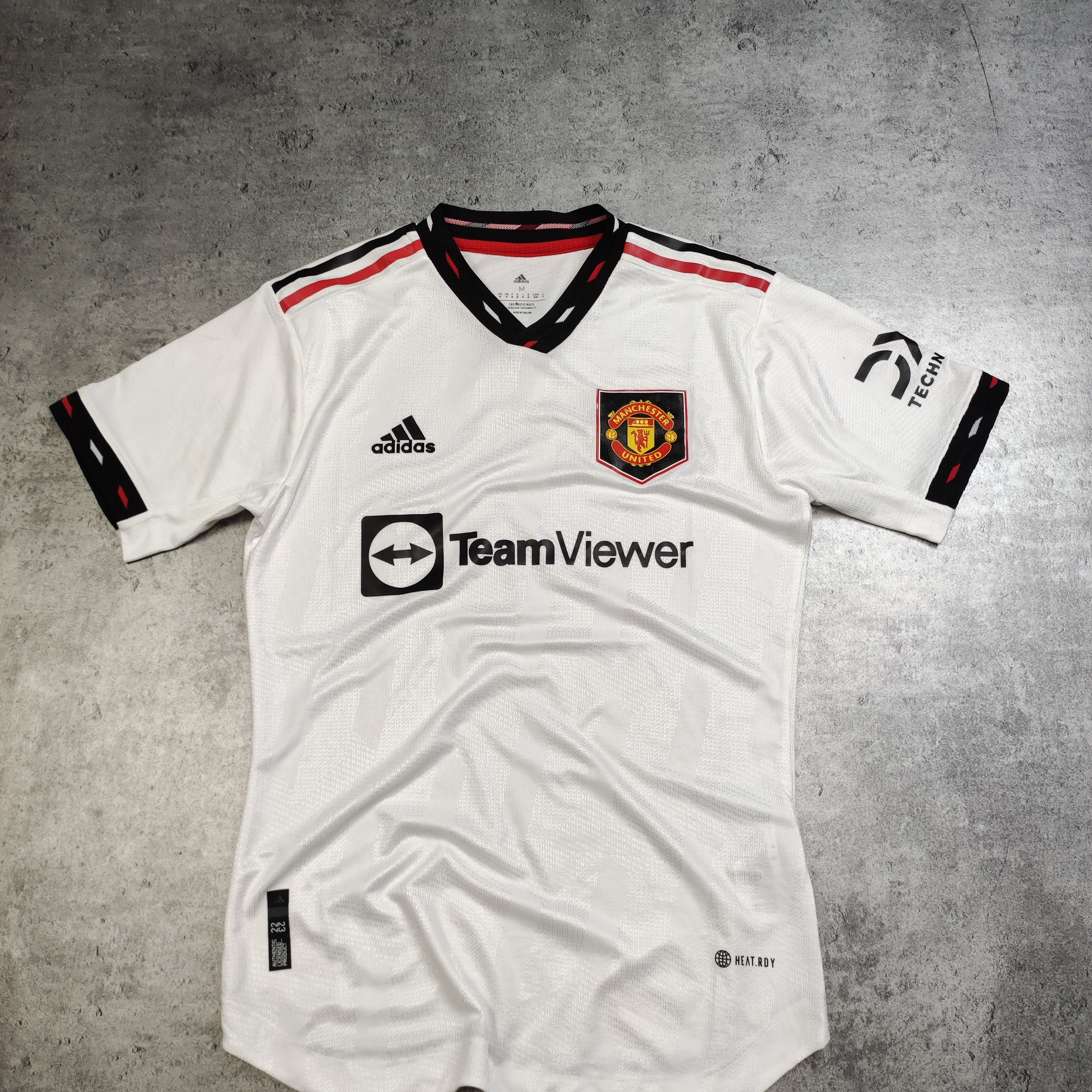 Other RARE Adidas x Manchester United Football 22/23 Jersey Size US M / EU 48-50 / 2 - 2 Thumbnail