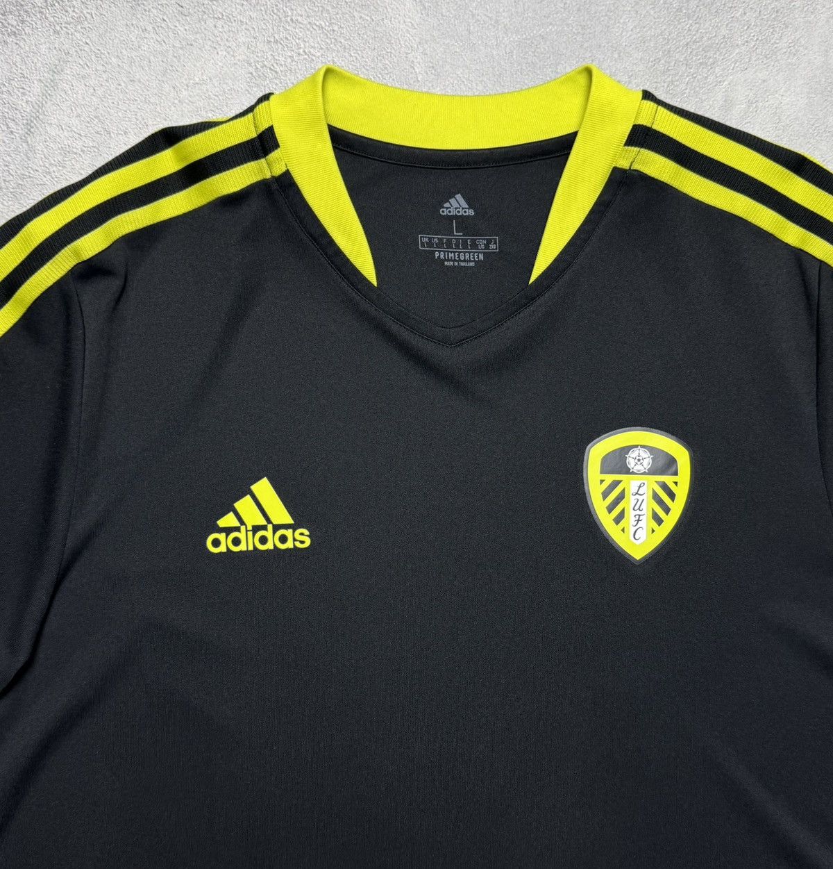 Adidas Leeds United 2021 2022 Football Shirt Soccer Jersey Adidas Size US L / EU 52-54 / 3 - 7 Thumbnail