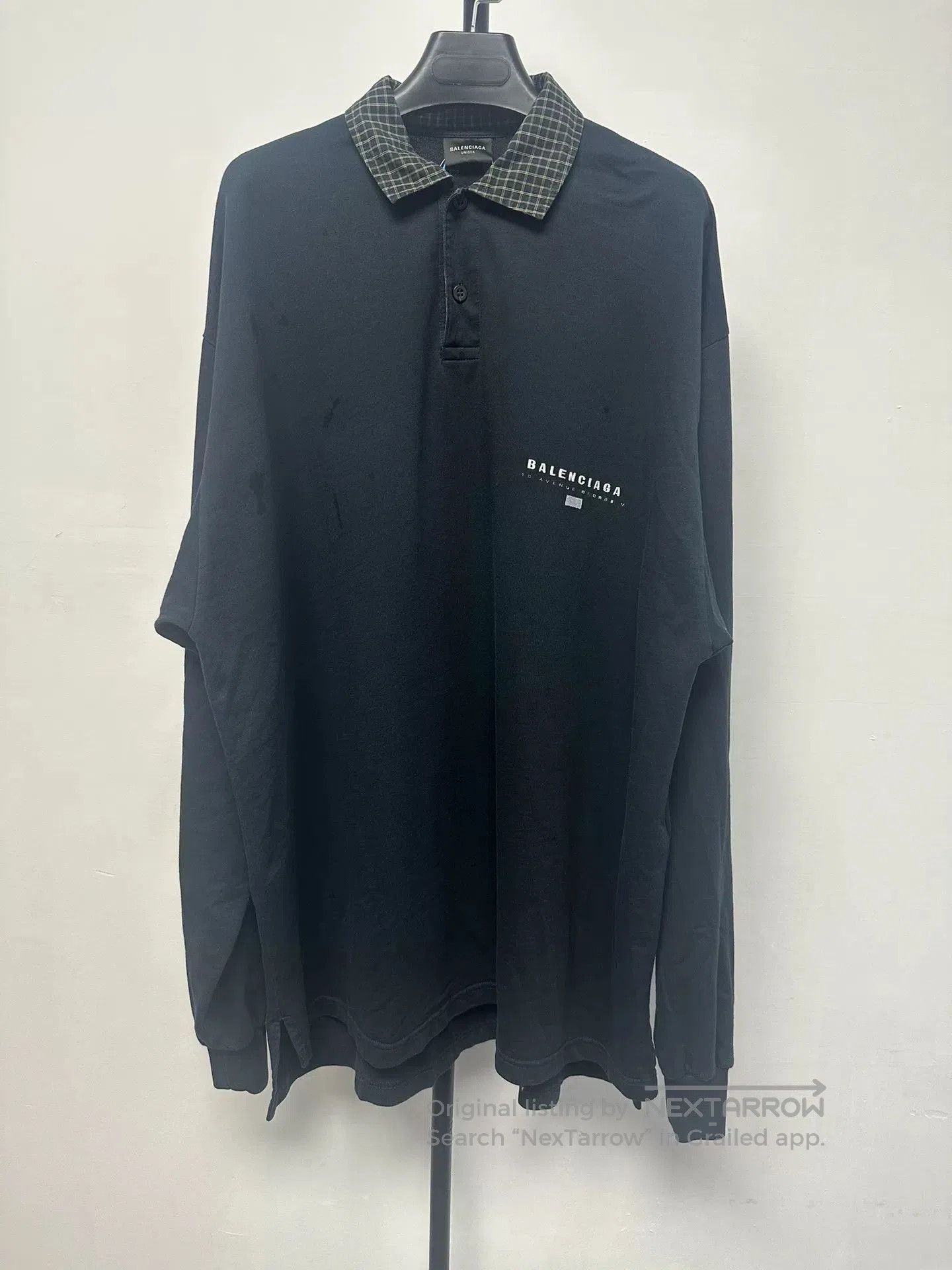 Balenciaga Balenciaga Solid Plaid Collar Long-Sleeve Polo. Size US M / EU 48-50 / 2 - 1 Thumbnail