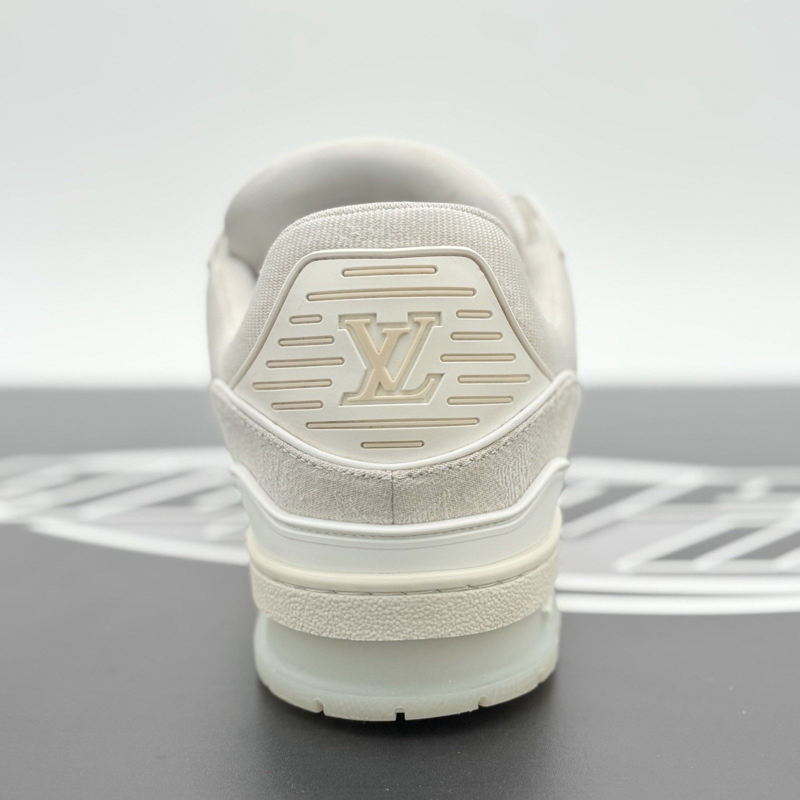 Louis Vuitton Louis Vuitton Trainer Denim ' Beige ' | GREAT CONDITION Size US 10 / EU 43 - 3 Thumbnail