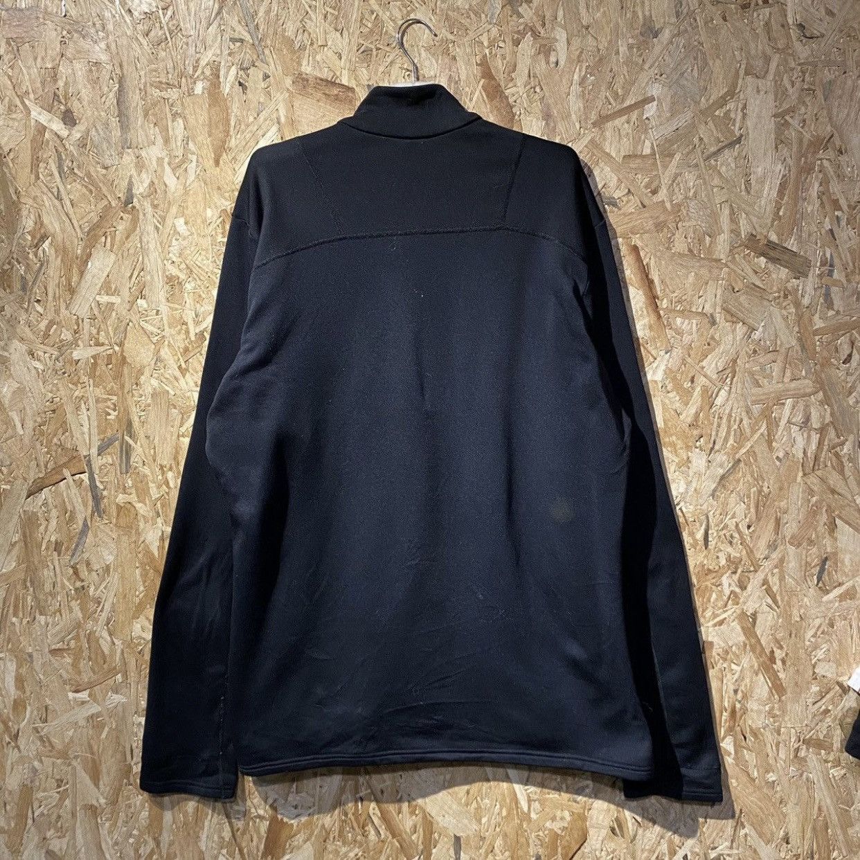 Patagonia Men's R1® Fleece Pullover, Black, size X-Large Size US XL / EU 56 / 4 - 2 Thumbnail