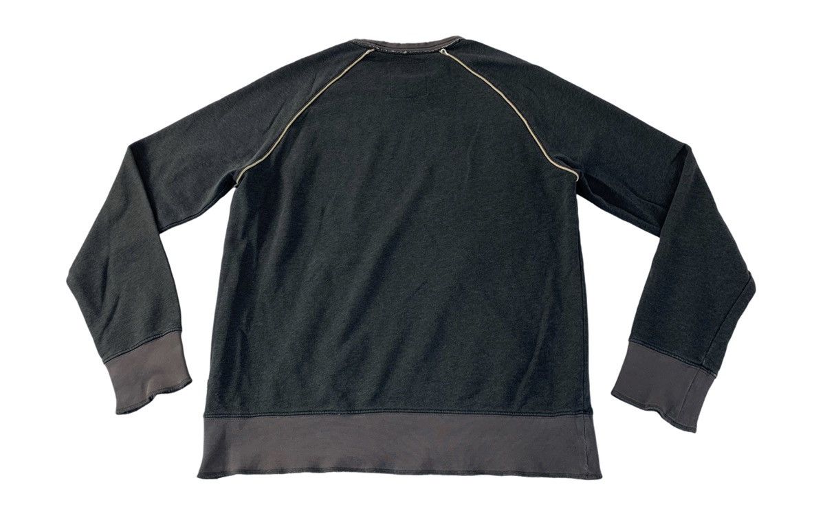 Armani Exchange Armani Exchange Jeans 319 Big Front Pocket Pullover Style Size US M / EU 48-50 / 2 - 2 Thumbnail