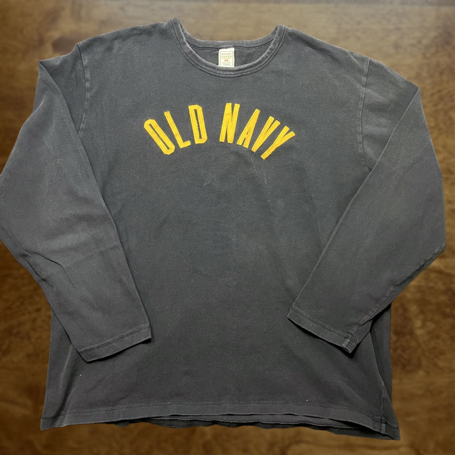 Old Navy Y2K Old Navy Shirt Mens 2XL Black Long Sleeve Logo Graphic Tee T-Shirt Top Size US XXL / EU 58 / 5 - 1 Thumbnail