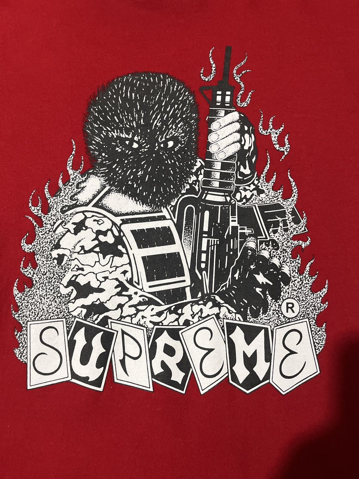 Supreme Sasquatch gun tee Size US L / EU 52-54 / 3 - 3 Thumbnail