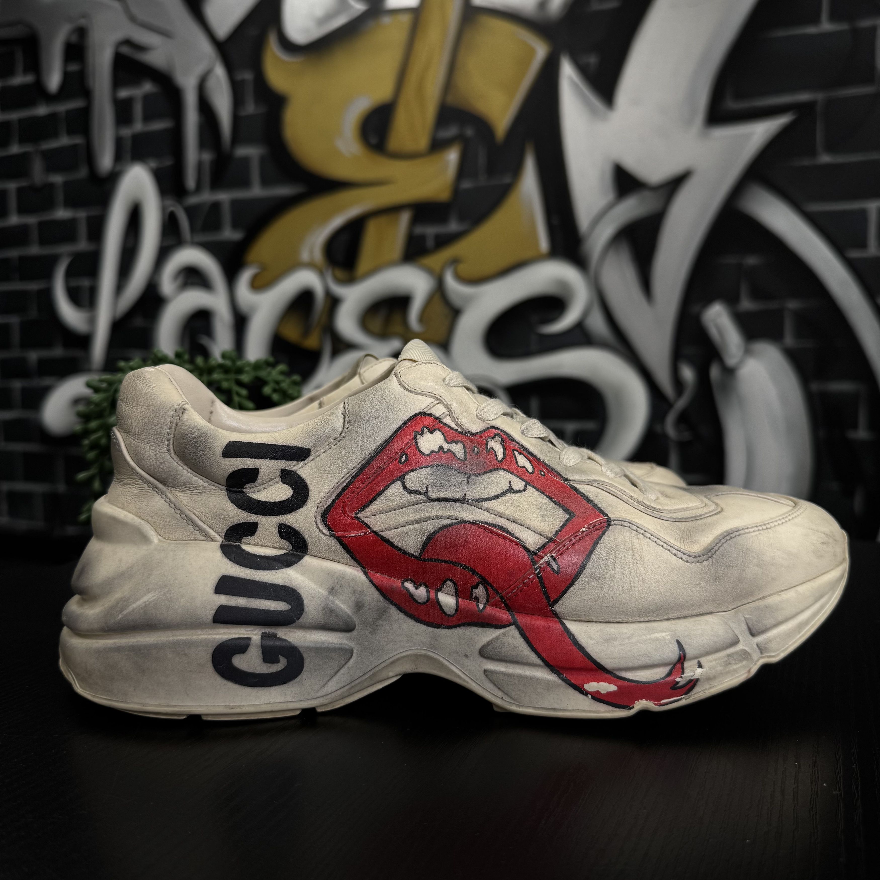 Gucci GUCCI RHYTON MOUTH PRE DISTRESSED Size US 9 / EU 42 - 5 Thumbnail