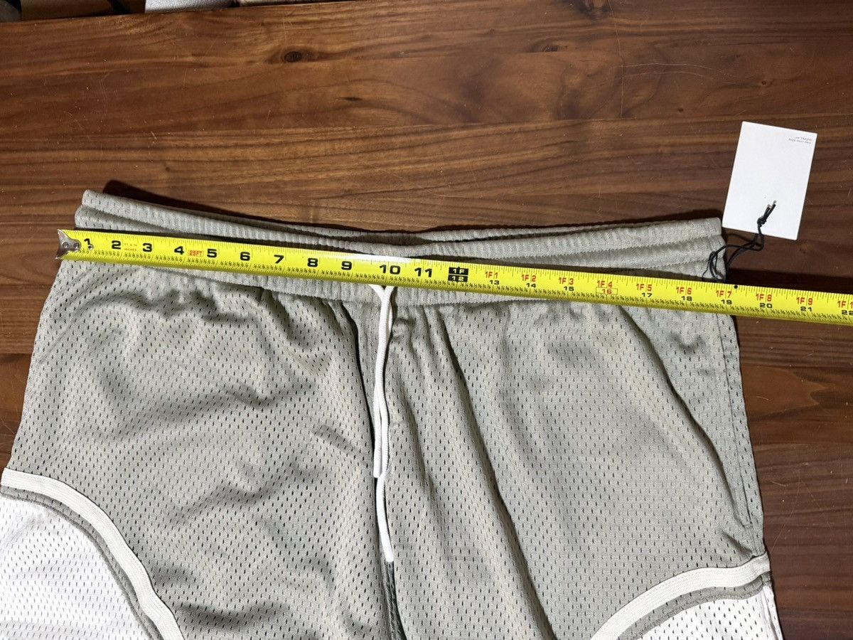 Aime Leon Dore Aime Leon Dore Colorblock Court Paneled Basketball Short XXL Size US 38 / EU 54 - 7 Thumbnail
