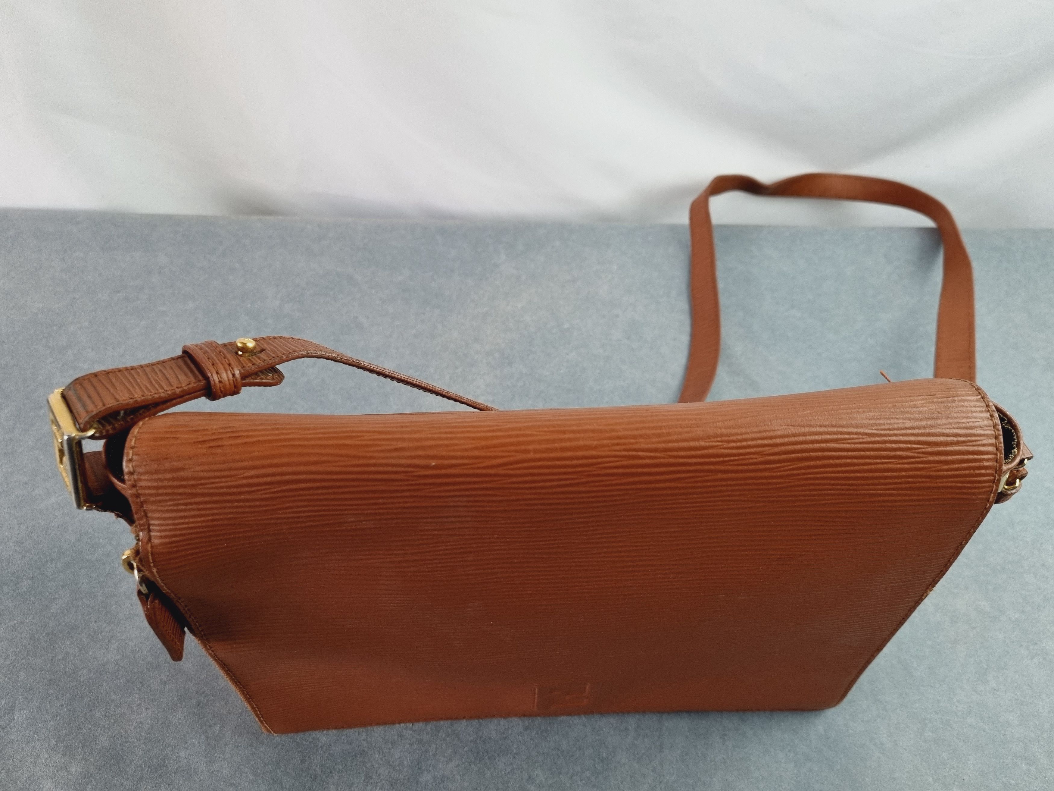 Fendi Vintage FENDI Brown Epi Leather Messenger Crossbody Bag Size ONE SIZE - 12 Thumbnail
