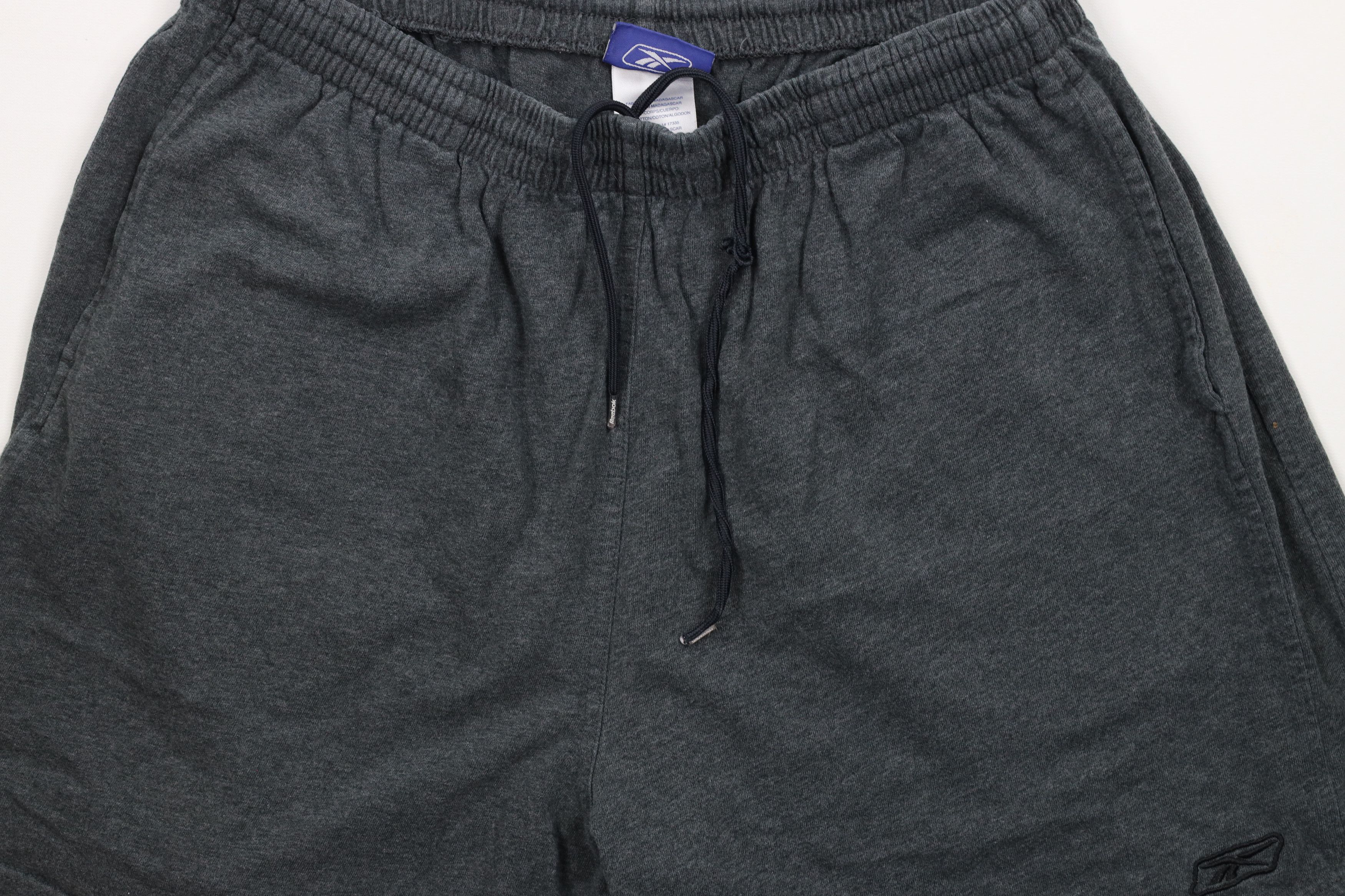 Reebok × Vintage Vintage 90s Reebok Logo Above Knee Shorts Heather Gray Size US 36 / EU 52 - 3 Thumbnail