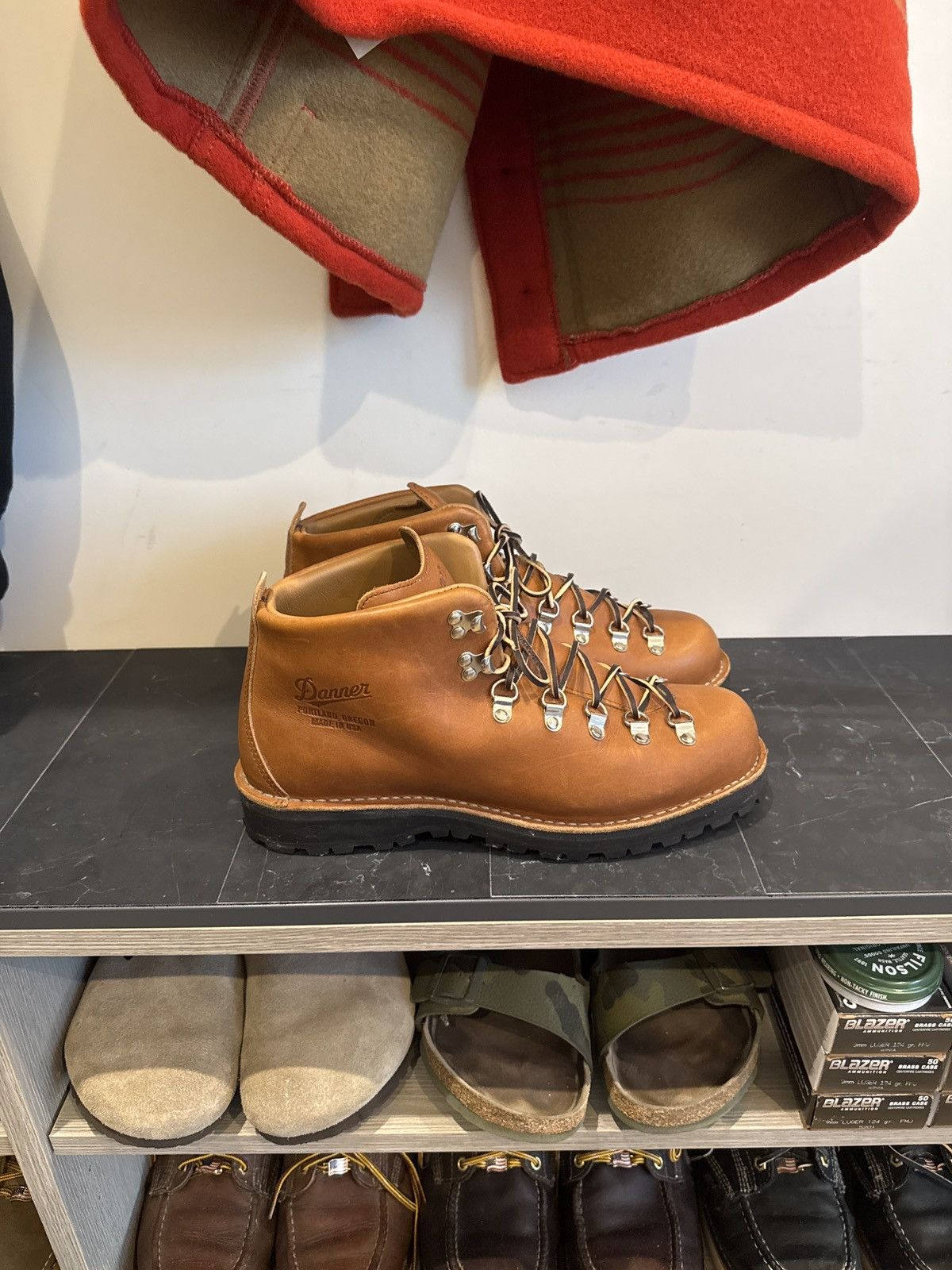 Danner Danner Mountain Light Cascade Clovis Goretex Boots - 10.5 Size US 10.5 / EU 43-44 - 1 Thumbnail
