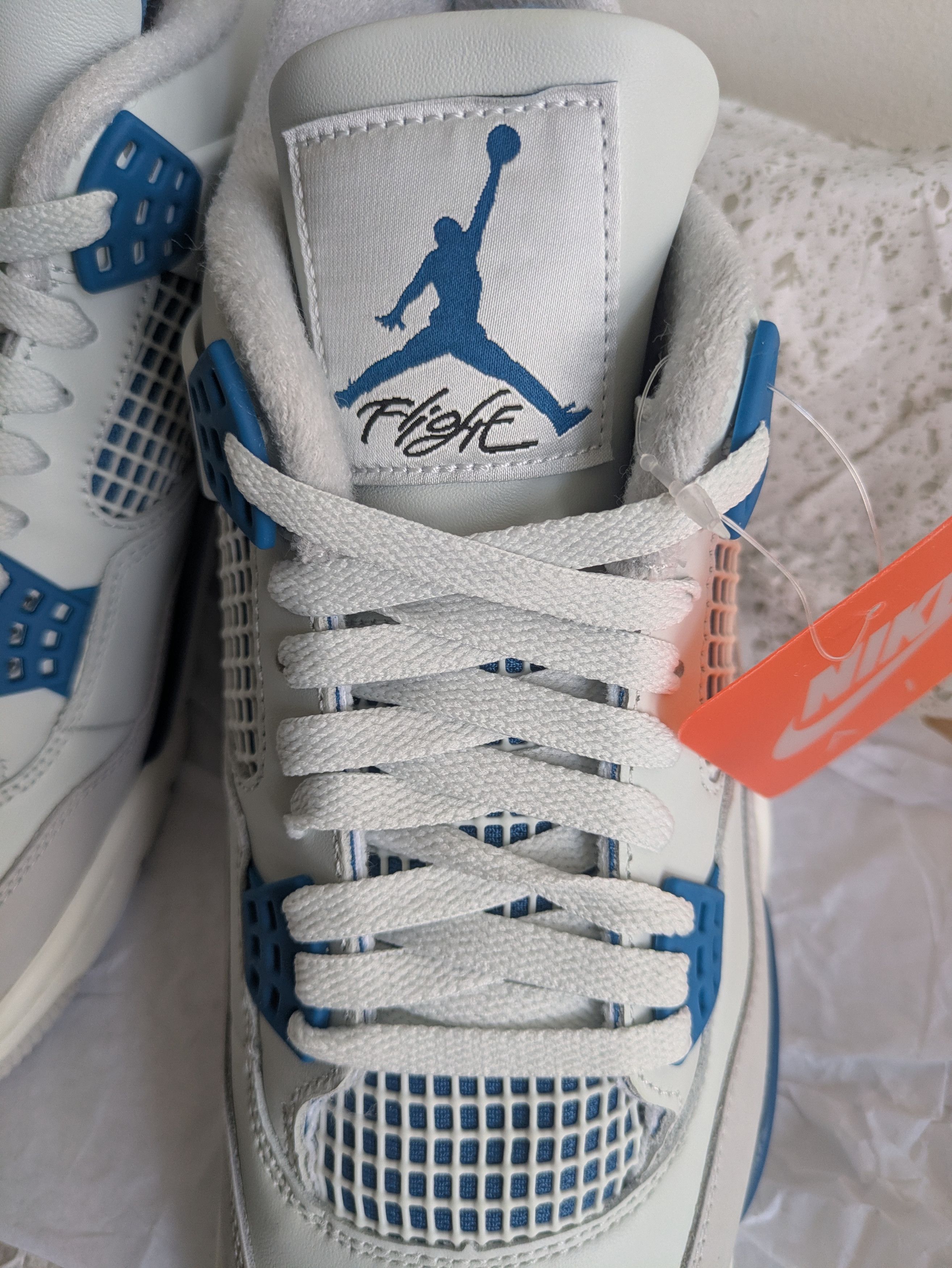 Jordan Brand Air Jordan 4 Retro 'Military Blue' Size US 10 / EU 43 - 5 Thumbnail