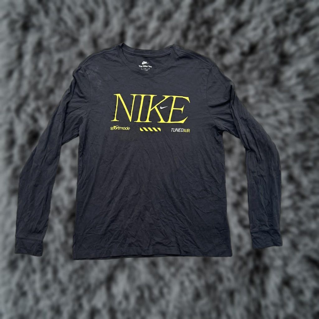 Nike VINTAGE not applicable, so: Nike Shirt Men Medium Black Yellow Sportmode Tuned Air Graphic Tee Streetwear Size US M / EU 48-50 / 2 - 1 Thumbnail