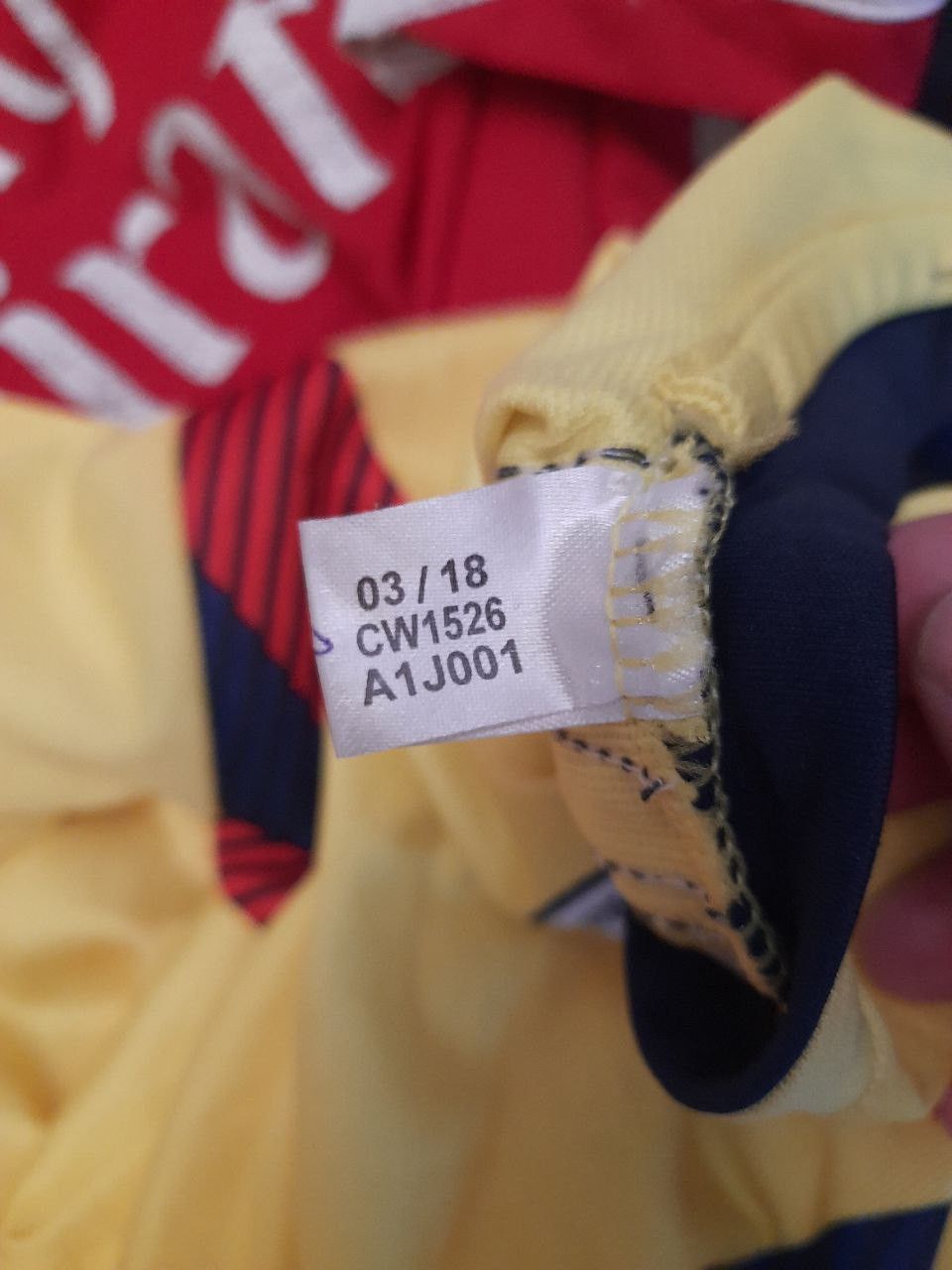 Adidas Adidas Colombia Jersey 2018 Size US S / EU 44-46 / 1 - 10 Thumbnail