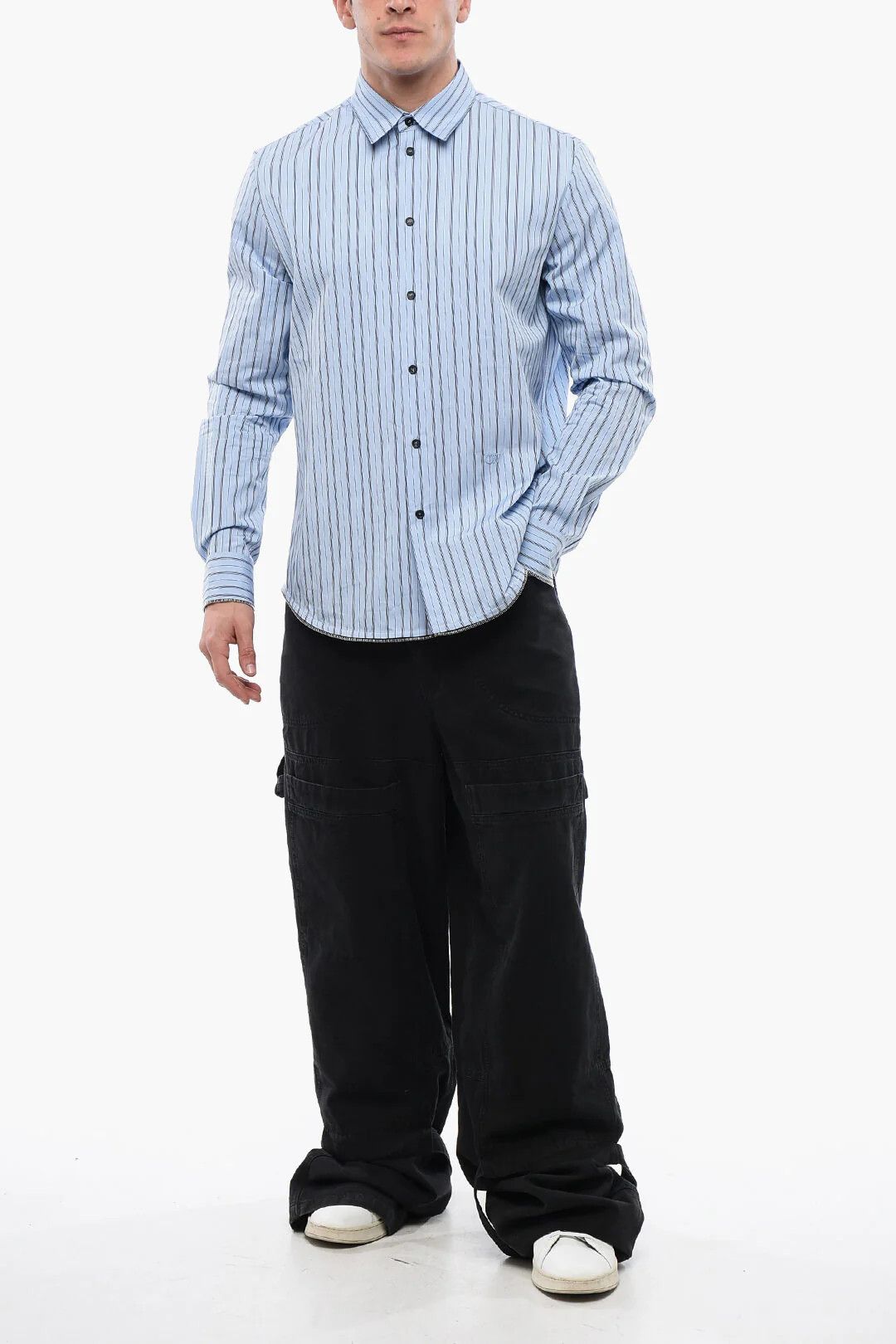 Off-White og1mm0526 Poplin Shirt in Blue/Black Size US M / EU 48-50 / 2 - 4 Thumbnail