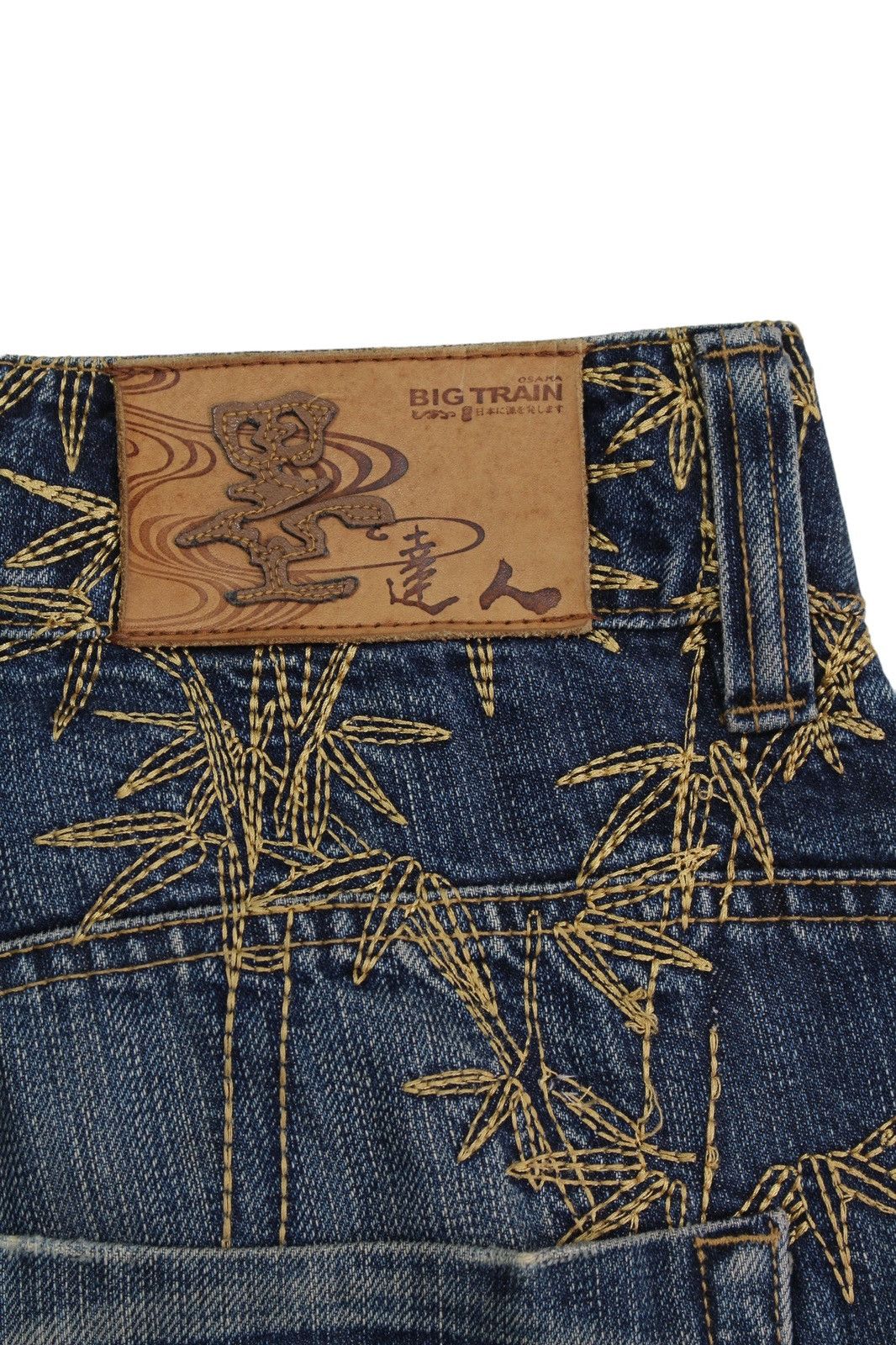 Vintage 2000S OSAKA BIG TRAIN EMBROIDERED JEANS Size US 31 - 7 Thumbnail