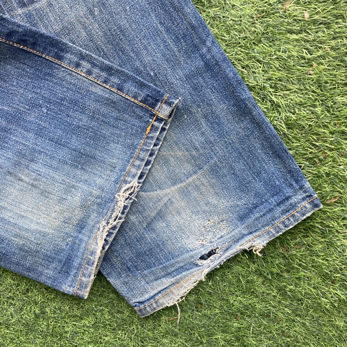 If Six Was Nine × Japanese Brand × Vintage VINTAGE SATELLITE SELVEDGE DISTRESSED JEANS Size US 36 / EU 52 - 10 Thumbnail