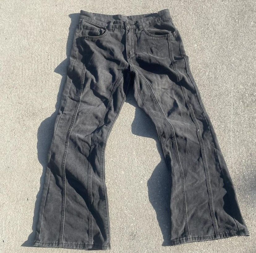 Japanese Brand Black distressed flare jeans Size US 32 / EU 48 - 1 Thumbnail