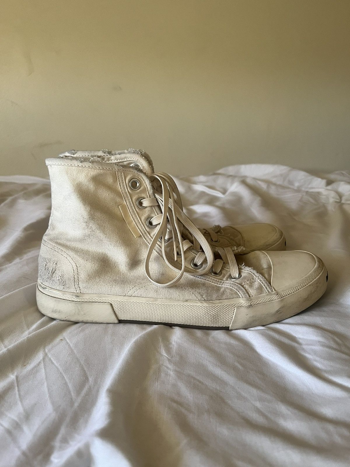 Balenciaga Balenciaga White Hightop Sneaker Size US 9 / EU 42 - 4 Thumbnail