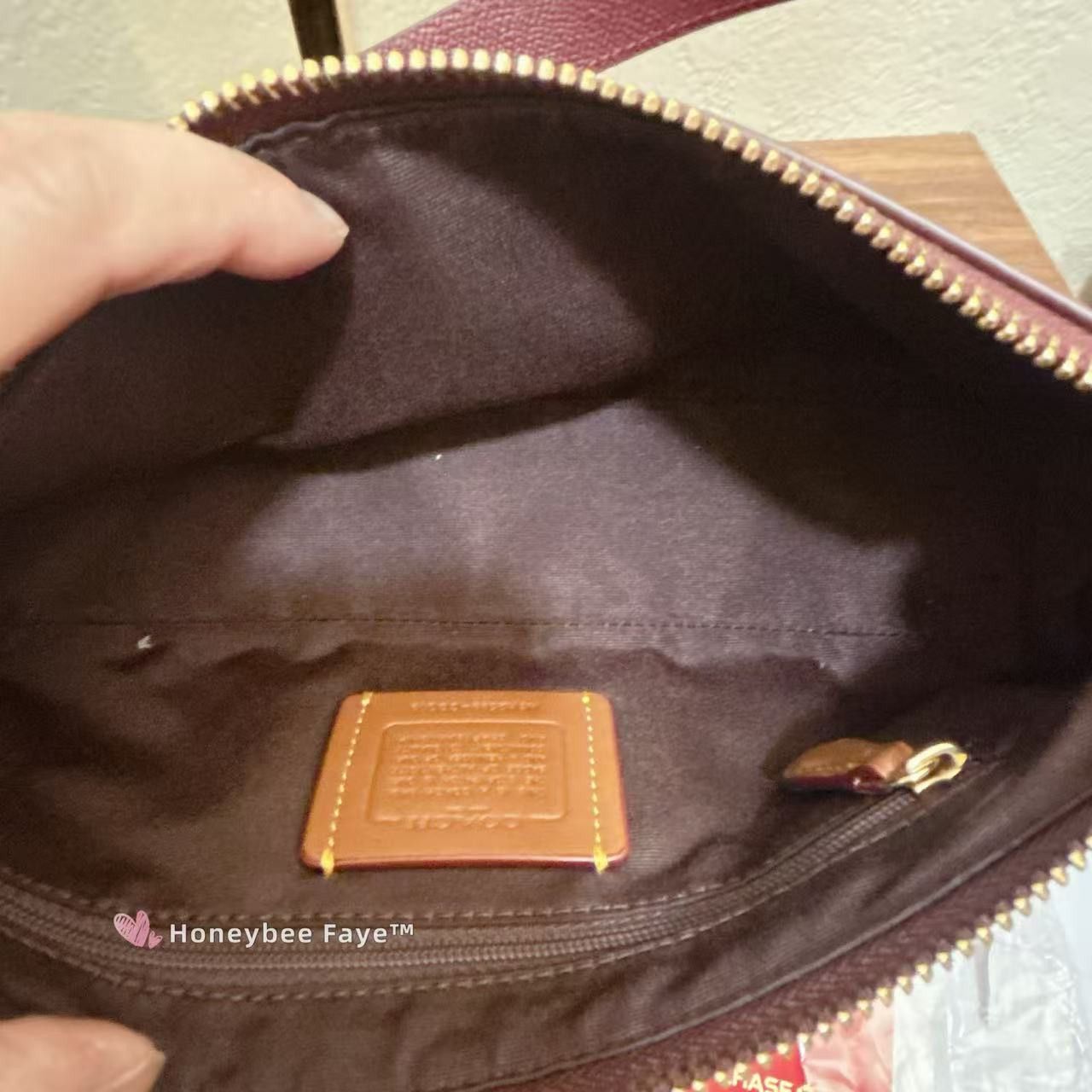Coach Charlotte Shoulder Bag CCO18 Dark Wine Size ONE SIZE - 8 Thumbnail
