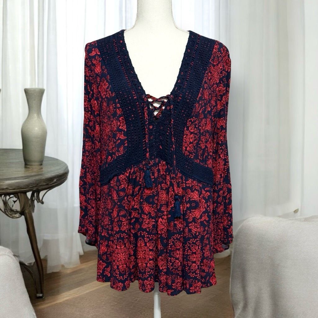 Other Torrid Navy Blue & Red Embroidered Crinkle Gauze Babydoll To Size L / US 10 / IT 46 - 12 Thumbnail